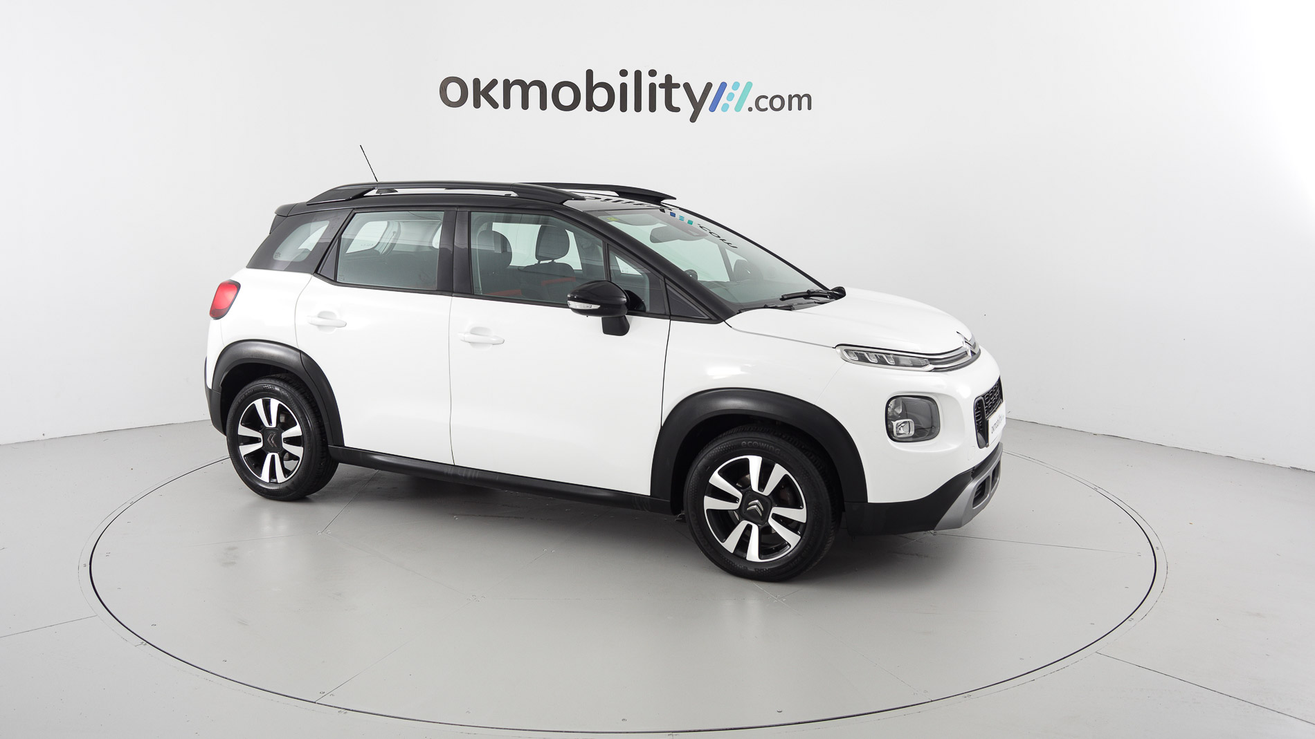 citroen c3 aircross feel pack 1.5 BLUEHDI 110 2017 blanco 2