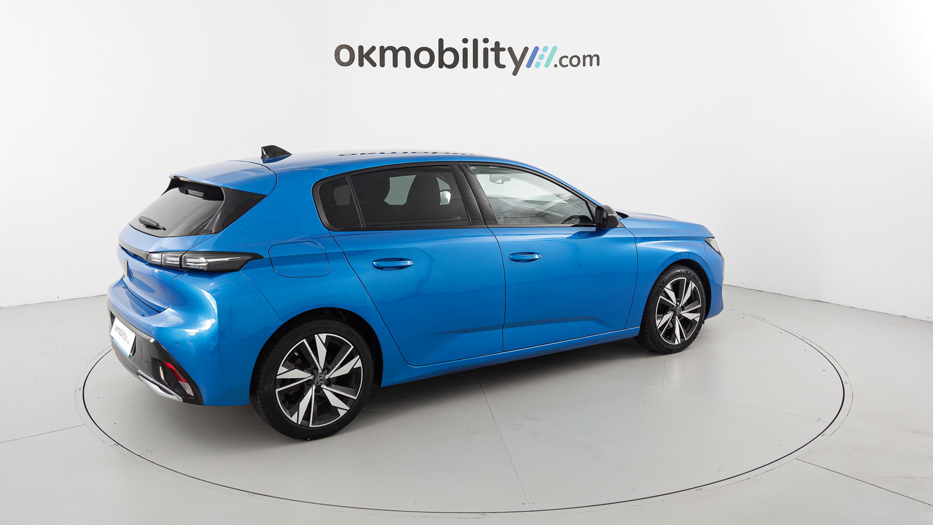 peugeot 308 allure 1.2 PURETECH 130 EAT 2023 azul vertigo 13