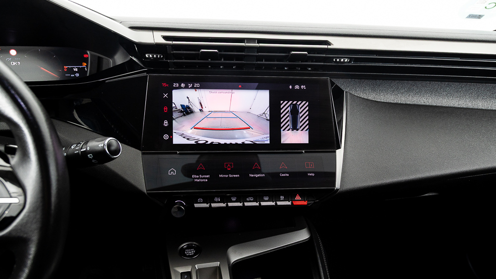 peugeot 308 allure 1.2 PURETECH 130 EAT 2023 azul vertigo 17