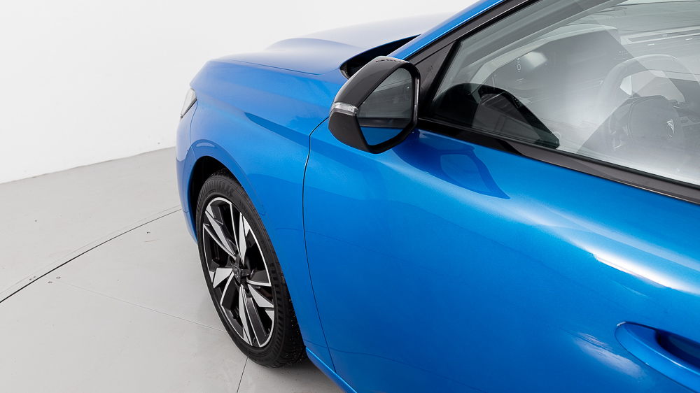 peugeot 308 allure 1.2 PURETECH 130 EAT 2023 azul vertigo 23
