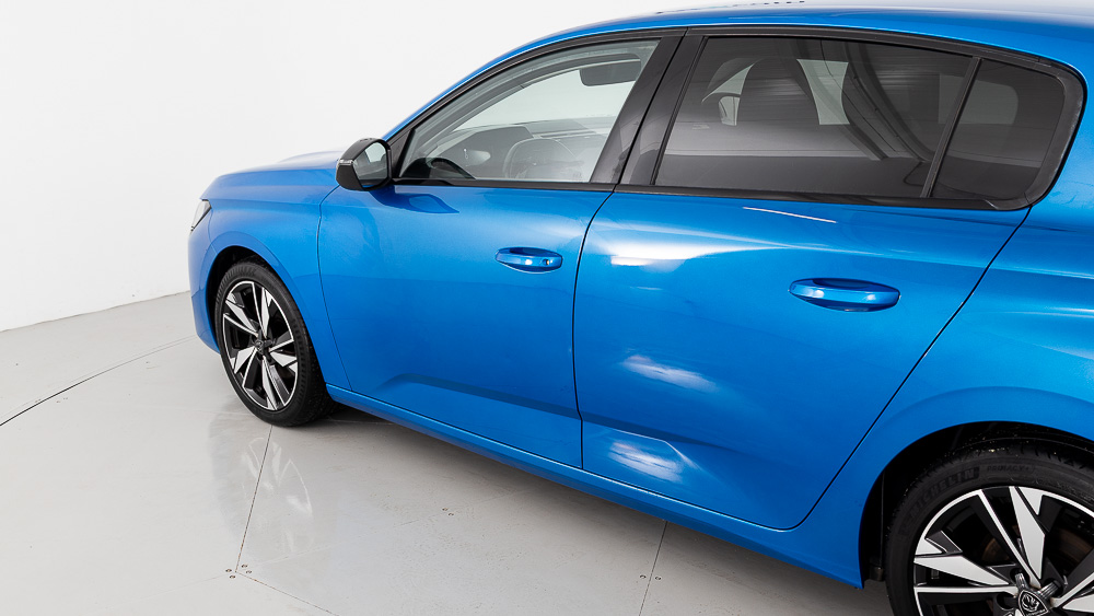 peugeot 308 allure 1.2 PURETECH 130 EAT 2023 azul vertigo 33