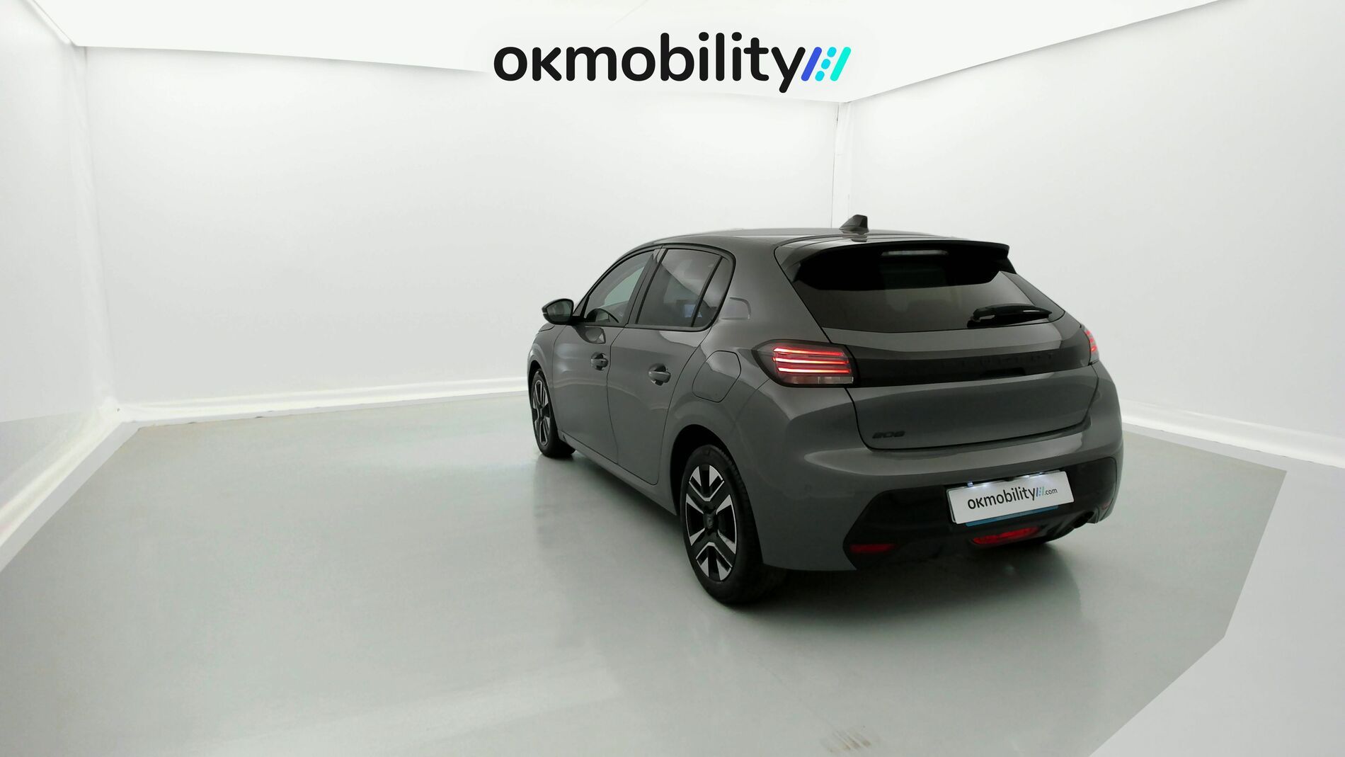peugeot 208 allure 1.2 PURETECH 100 2024 grigio selenium 9