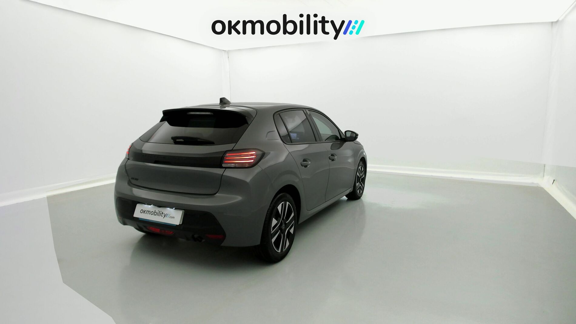 peugeot 208 allure 1.2 PURETECH 100 2024 grigio selenium 11
