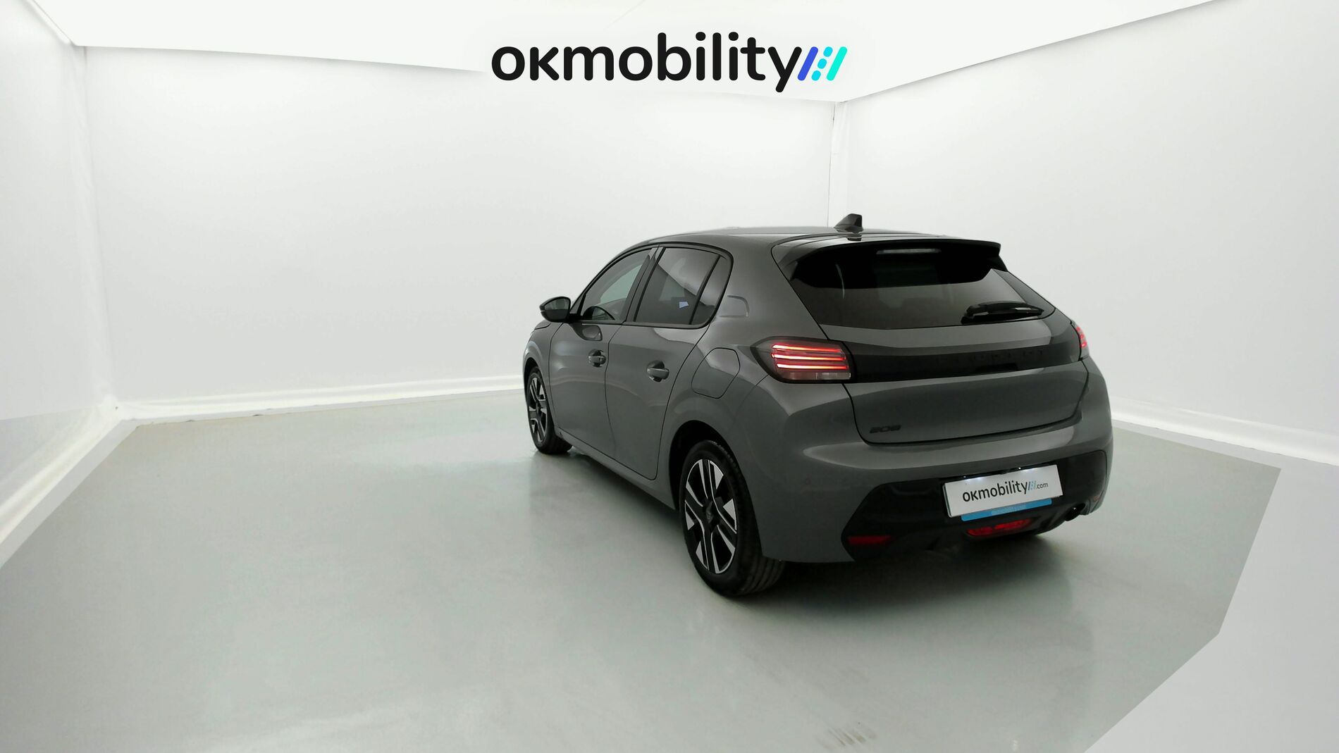 peugeot 208 allure 1.2 PURETECH 100 2024 grigio selenium 9