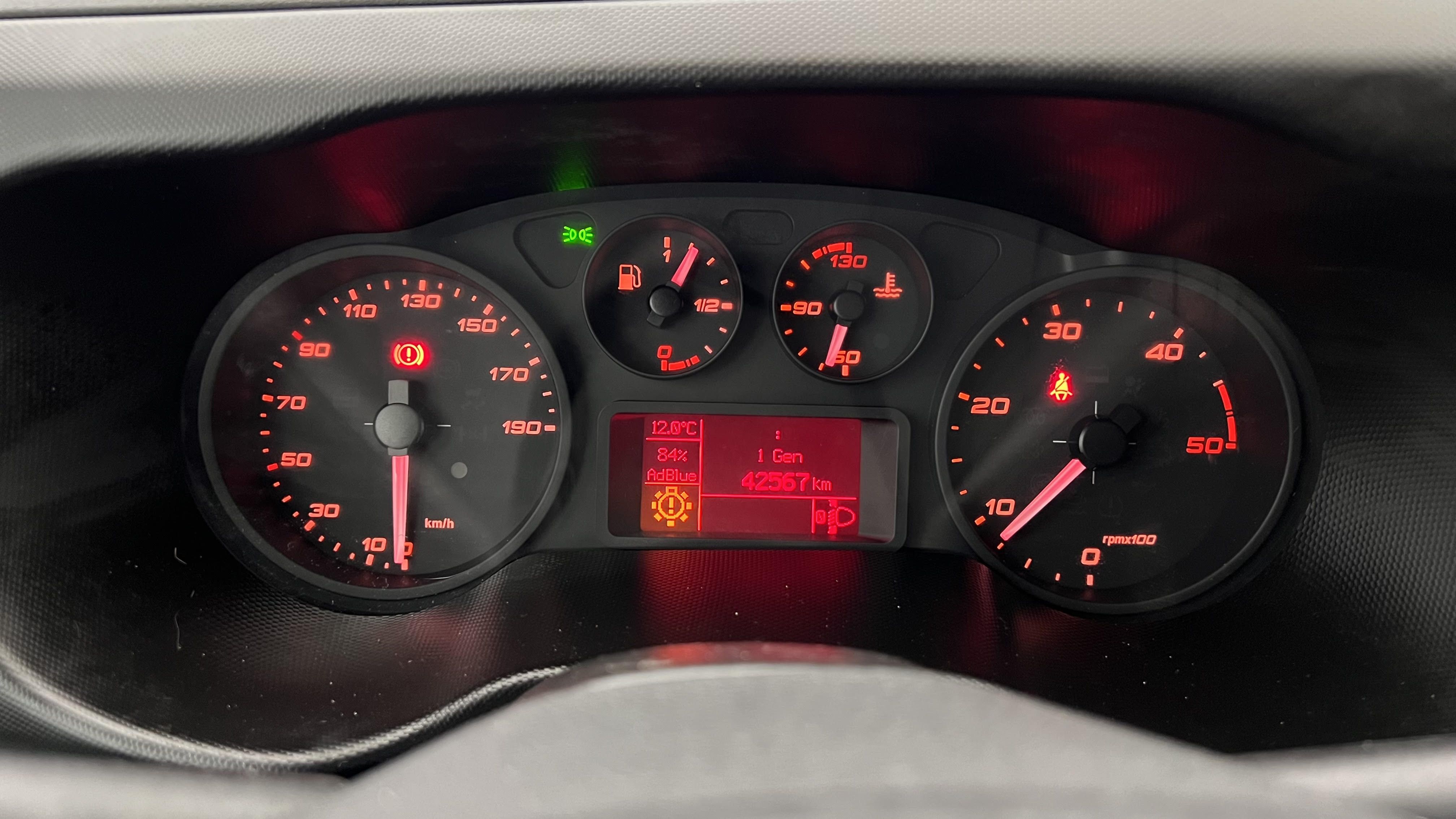 iveco daily 16m3 furgon 35s16hv 2.3 MJET 156 2023 blanco ic 194 9