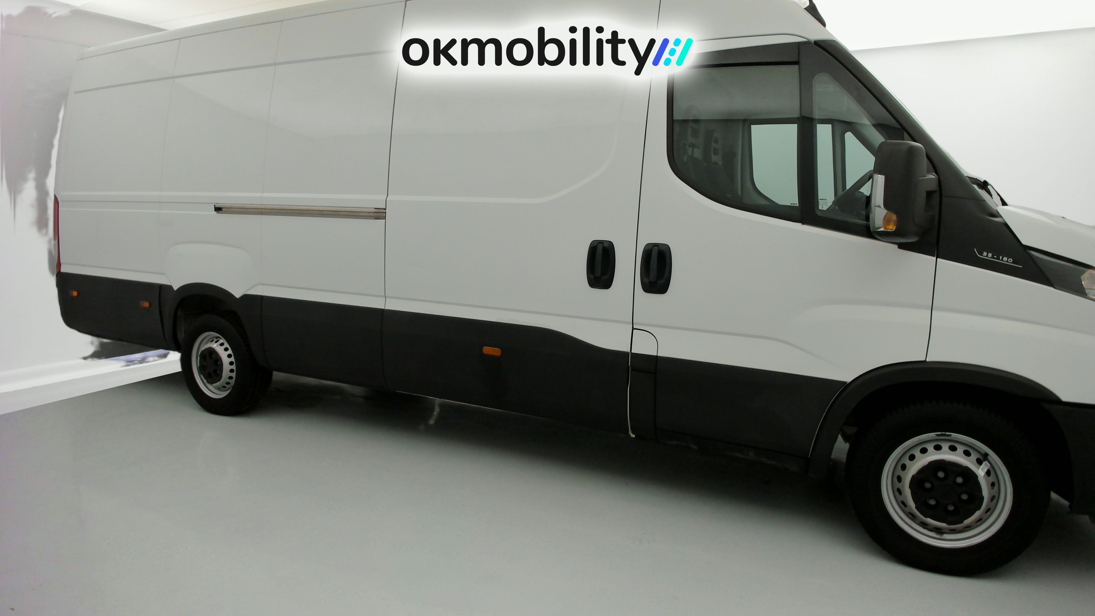 iveco daily 16m3 furgon 35s16hv 2.3 MJET 156 2023 blanco ic 194 2