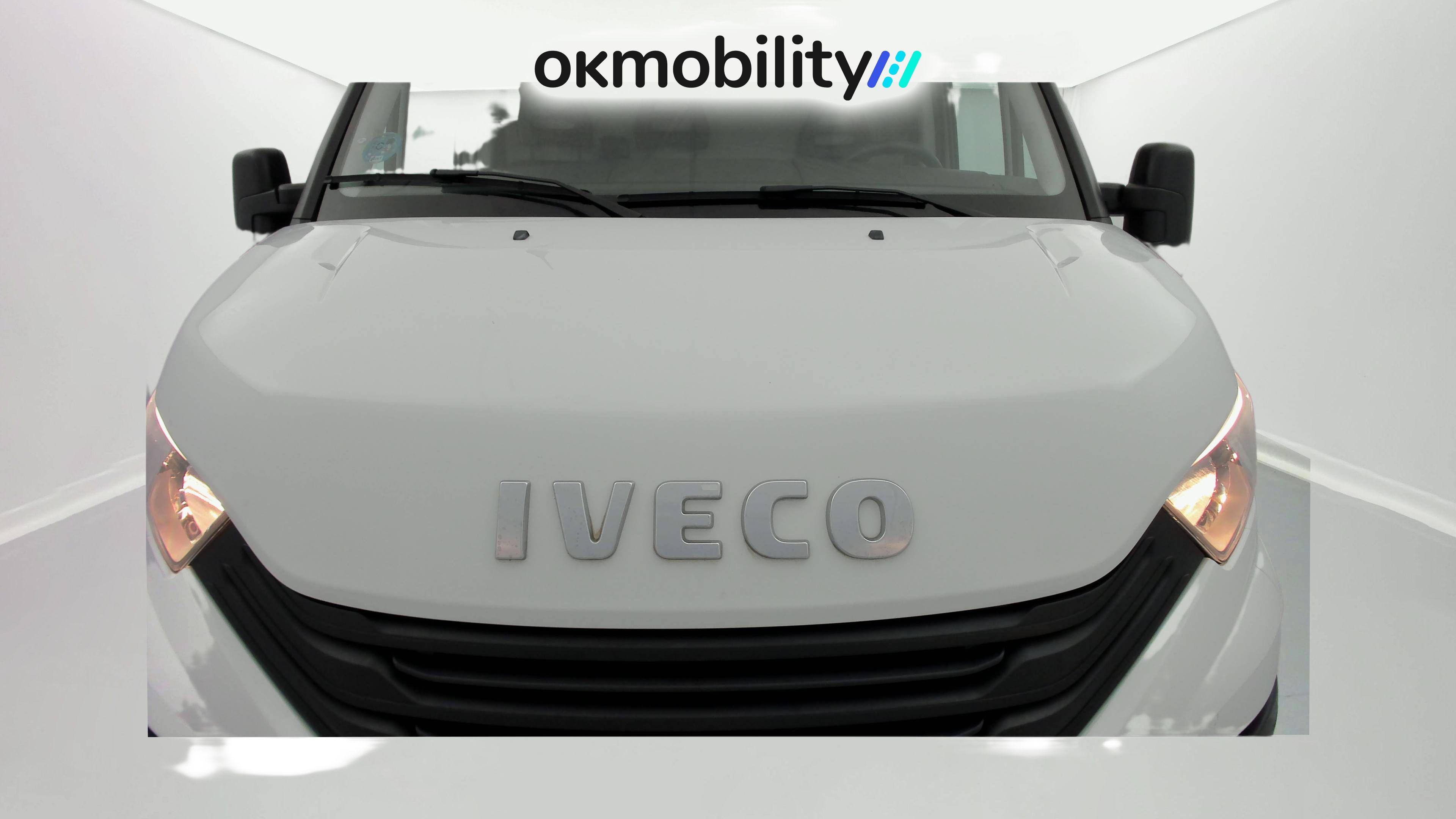 iveco daily 16m3 furgon 35s16hv 2.3 MJET 156 2023 blanco ic 194 4