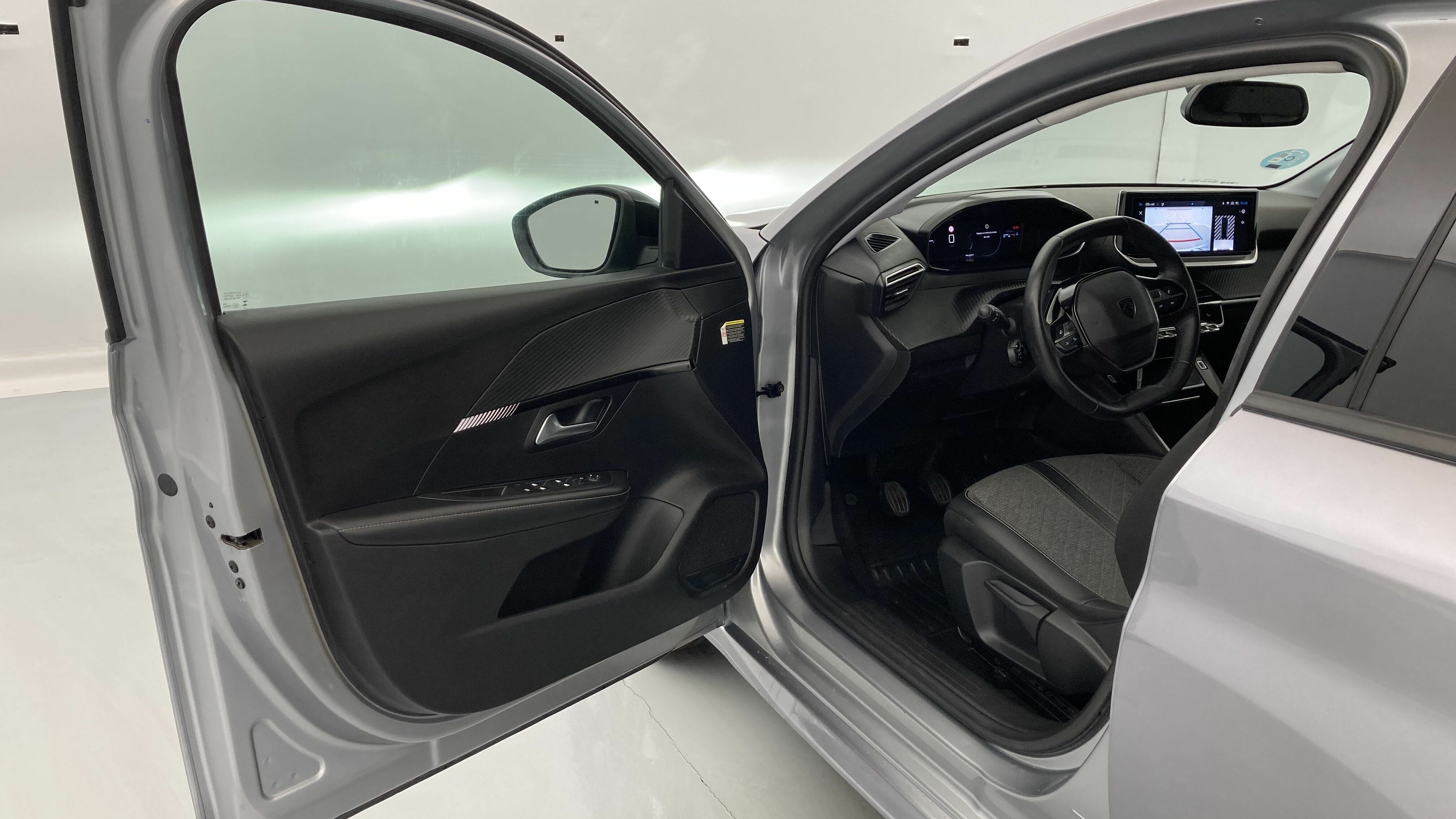 peugeot 208 allure 1.2 PURETECH 100 2024 gris artense 13