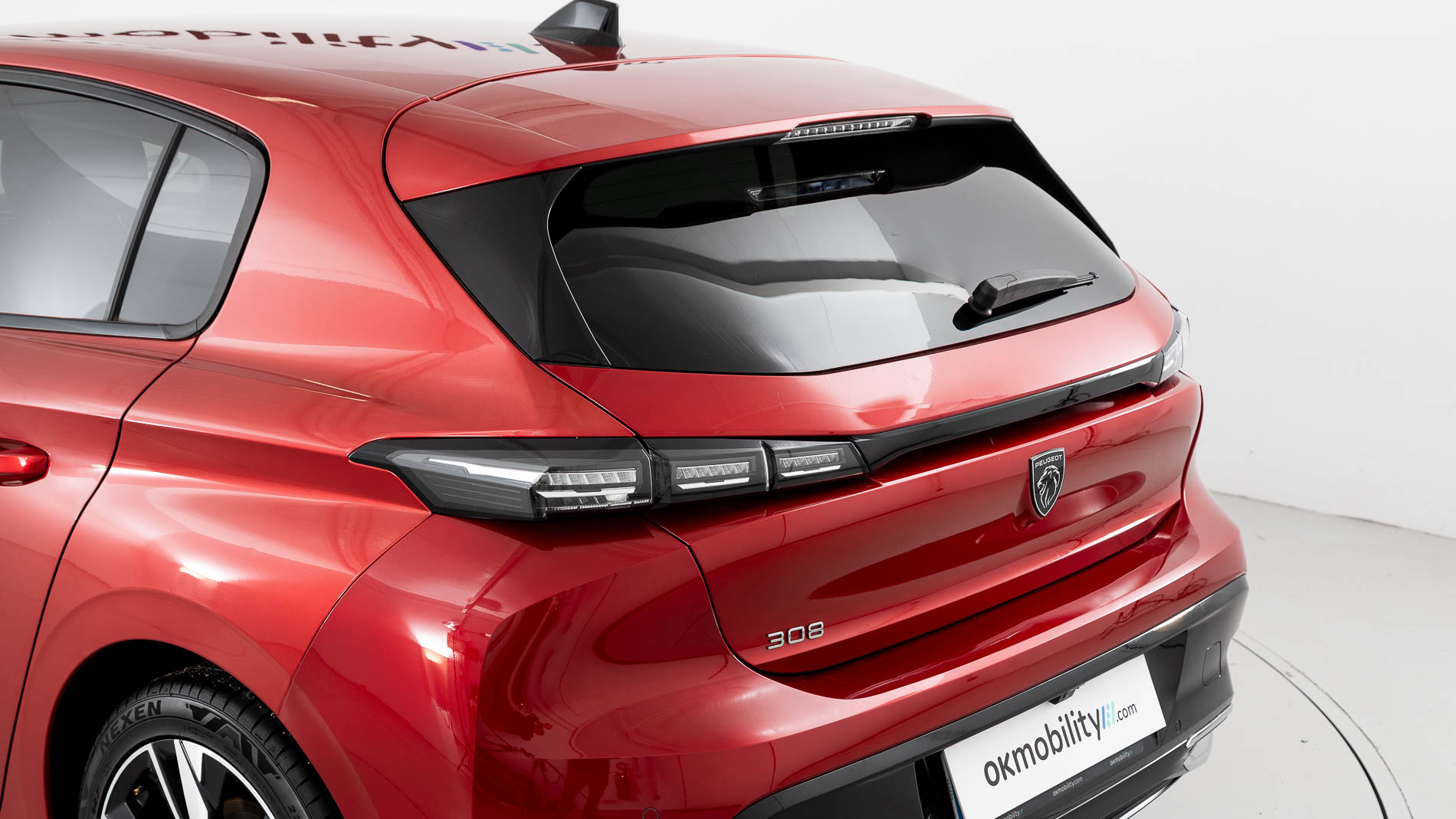 peugeot 308 allure 1.2 PURETECH 130 EAT 2023 rojo elixir 34