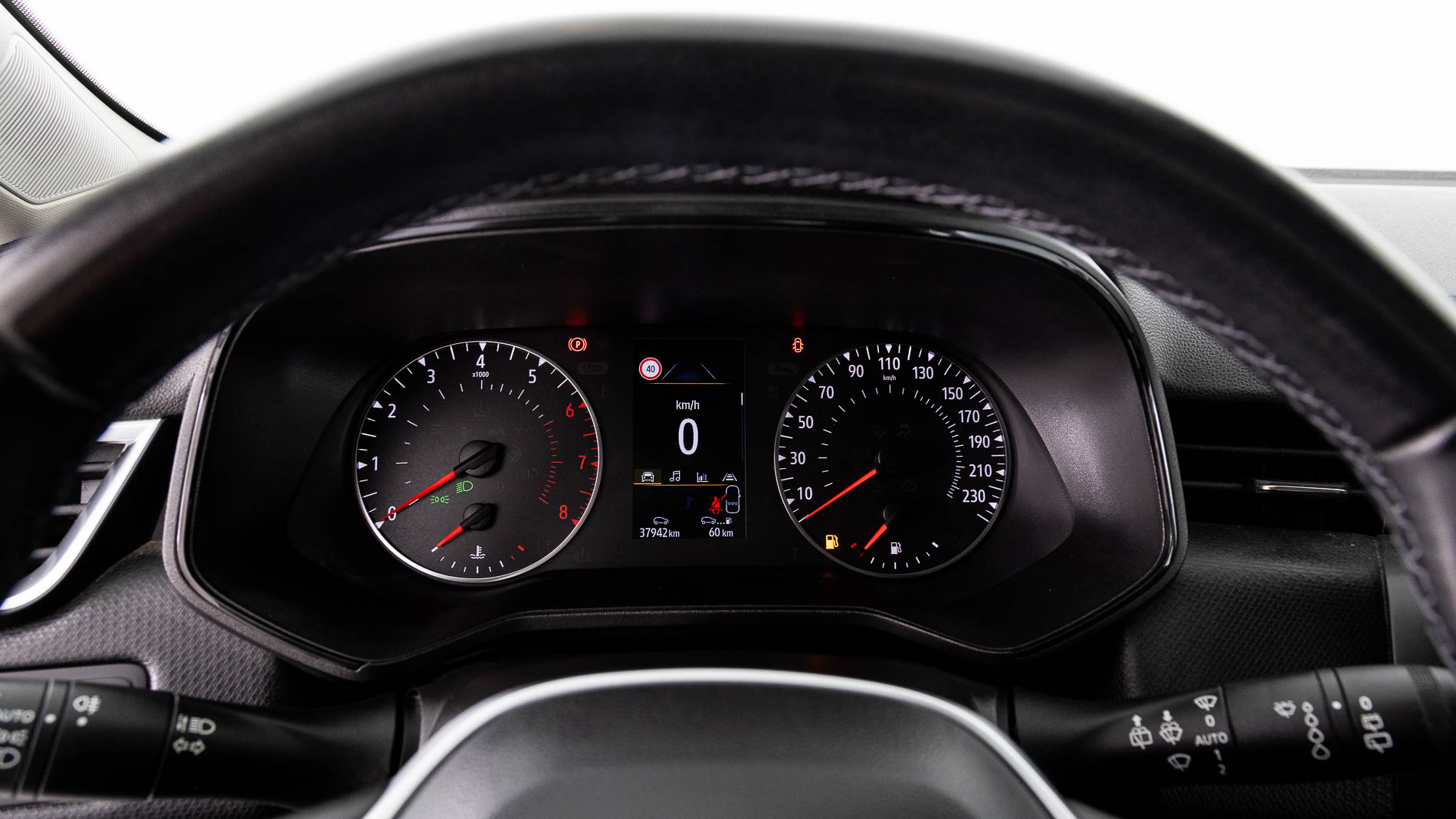 renault clio equilibre 1.0 TCE 90 2023 blanco glaciar 3