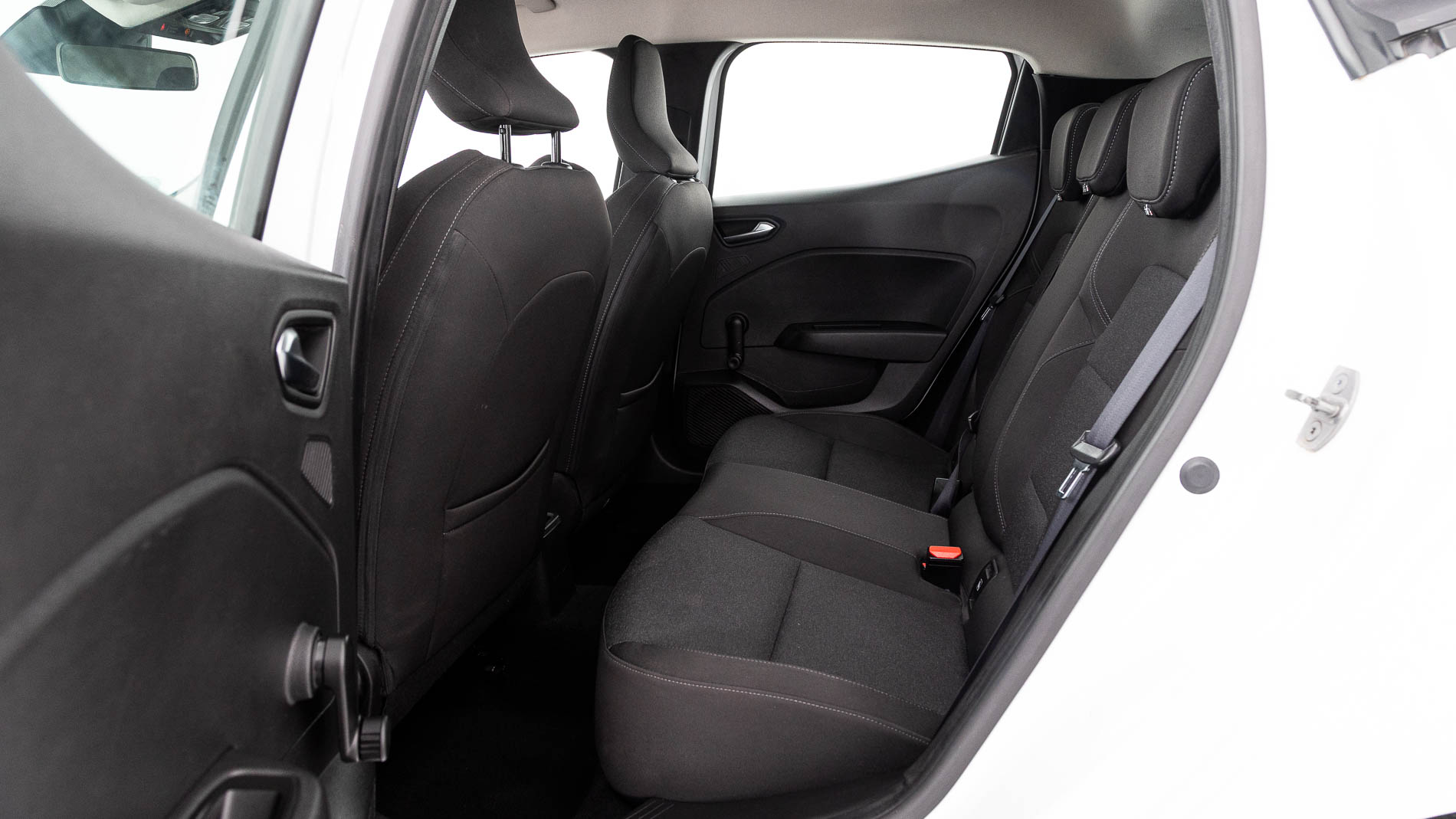 renault clio equilibre 1.0 TCE 90 2023 blanco glaciar 8