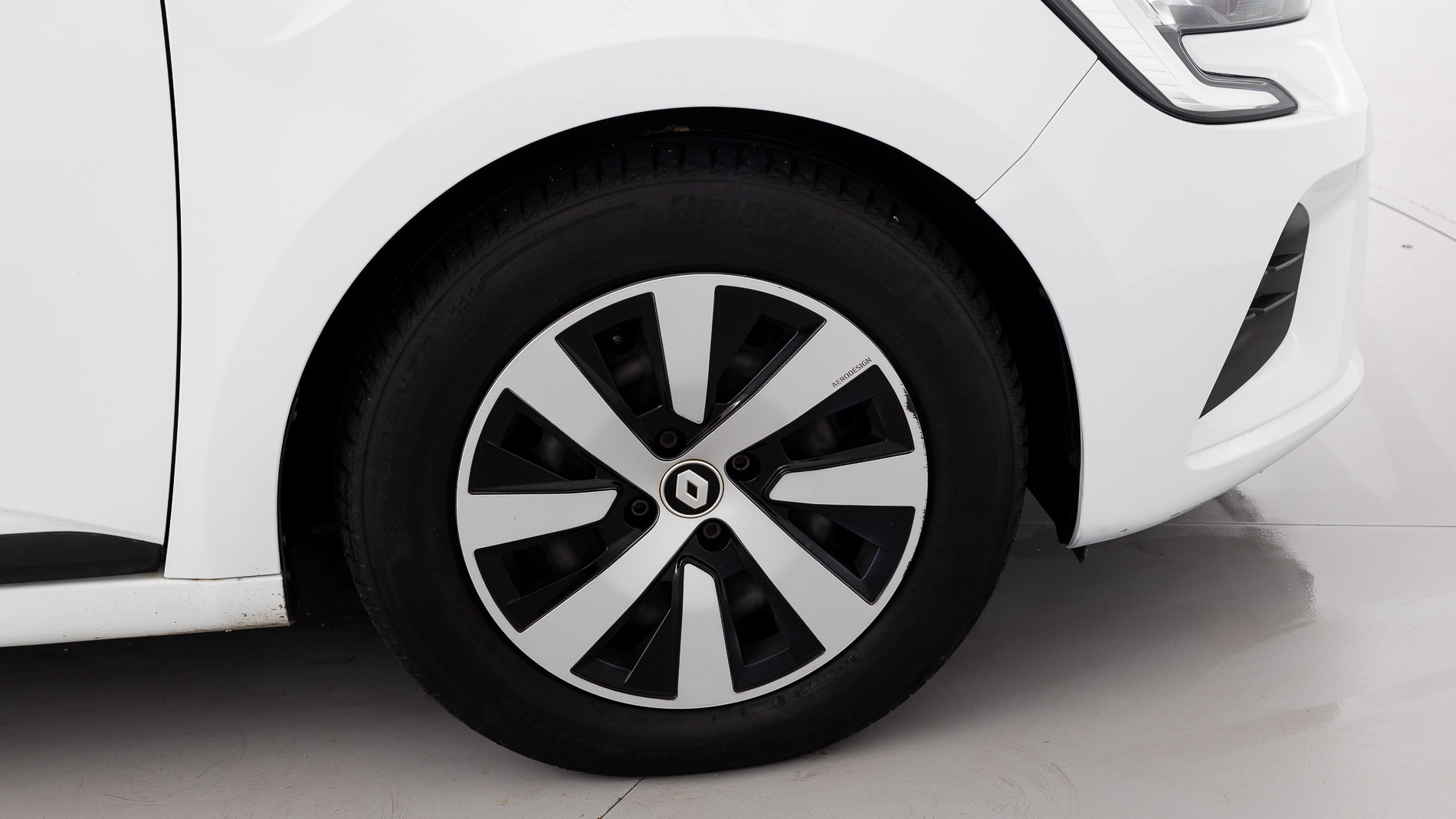 renault clio equilibre 1.0 TCE 90 2023 blanco glaciar 15