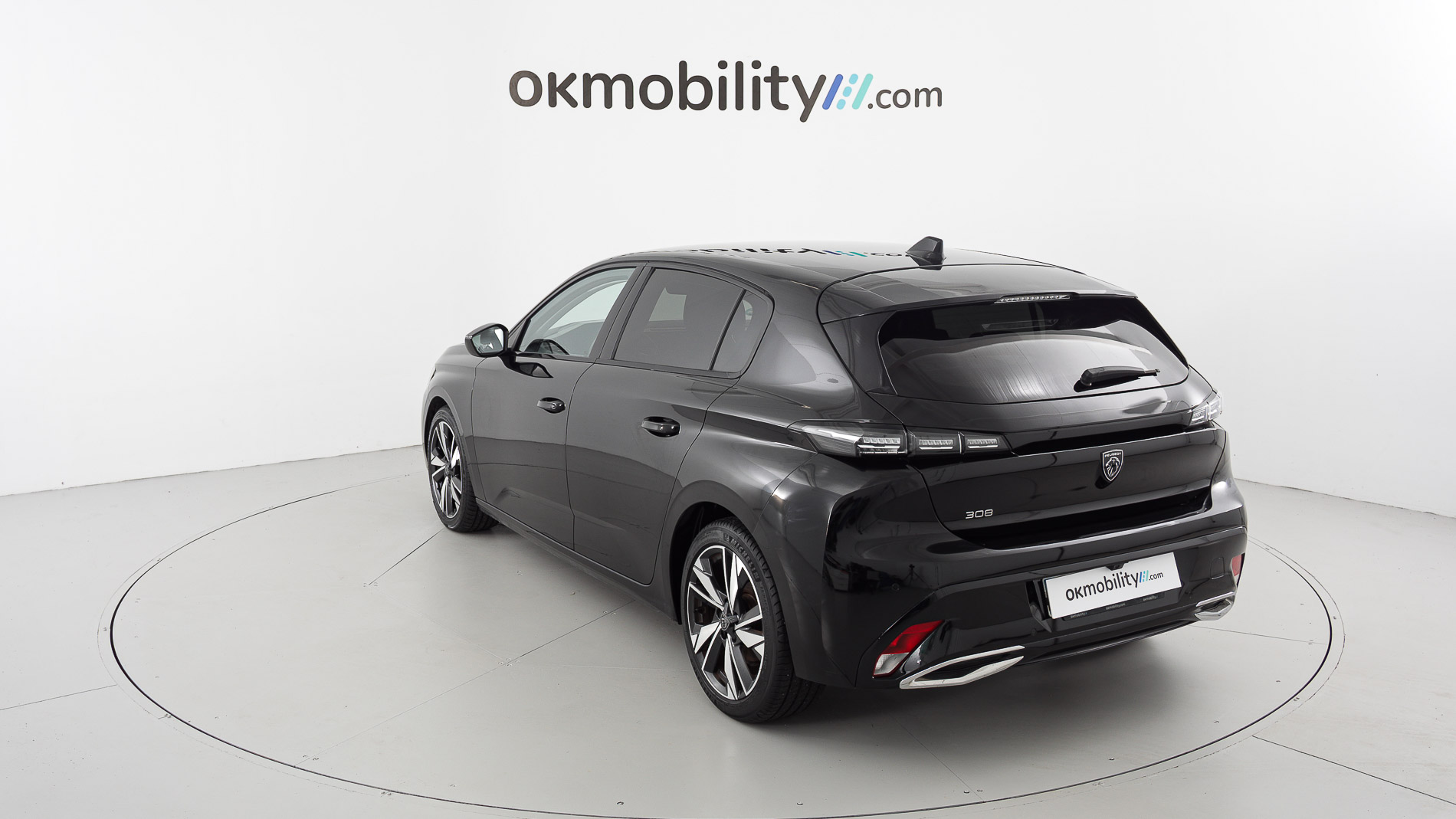 peugeot 308 allure 1.2 PURETECH 130 EAT 2023 negro perla nera 10