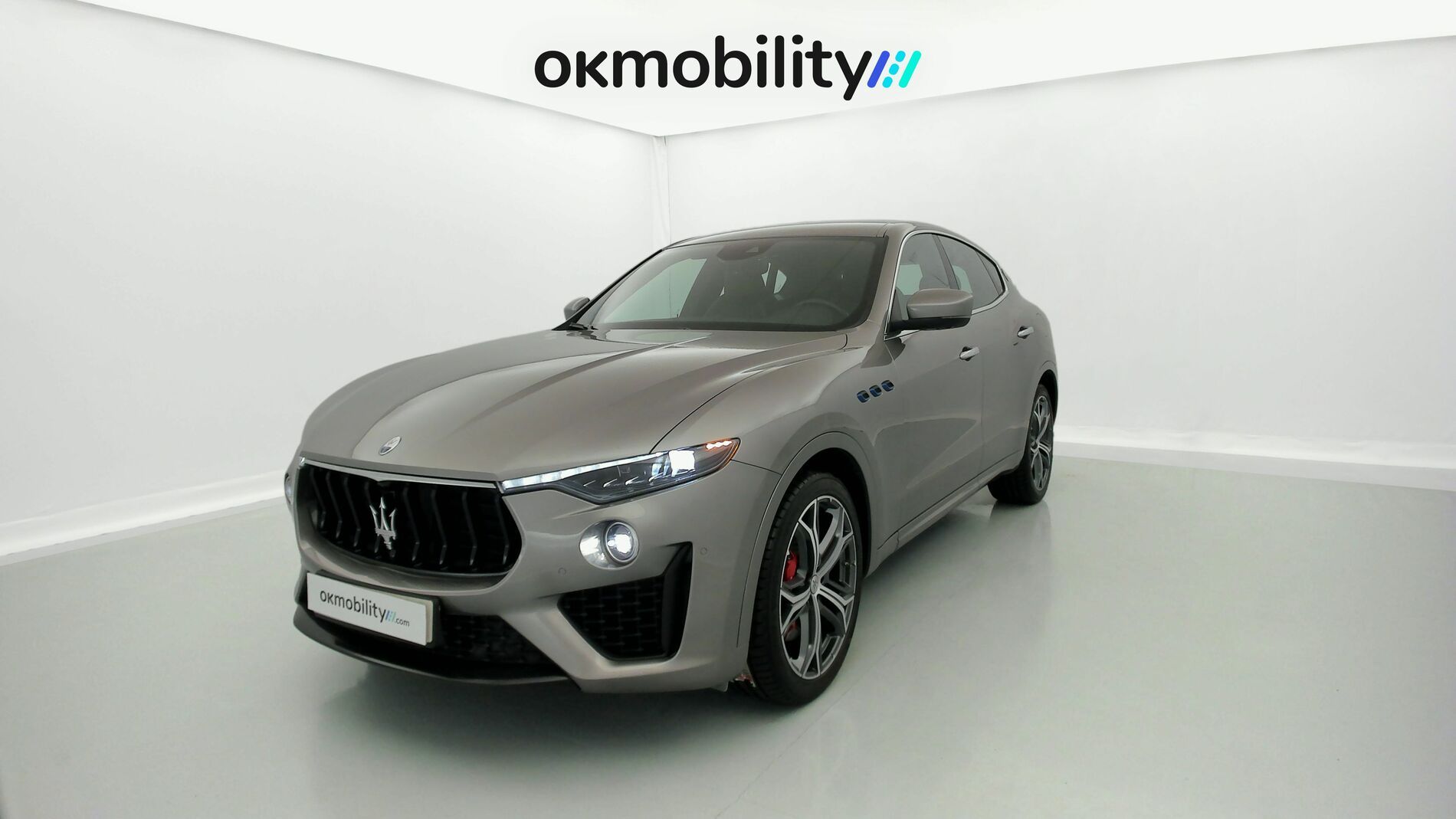 maserati levante gt hybrid 2.0 HYBRID 330 AWD CA 2022 grigio 1