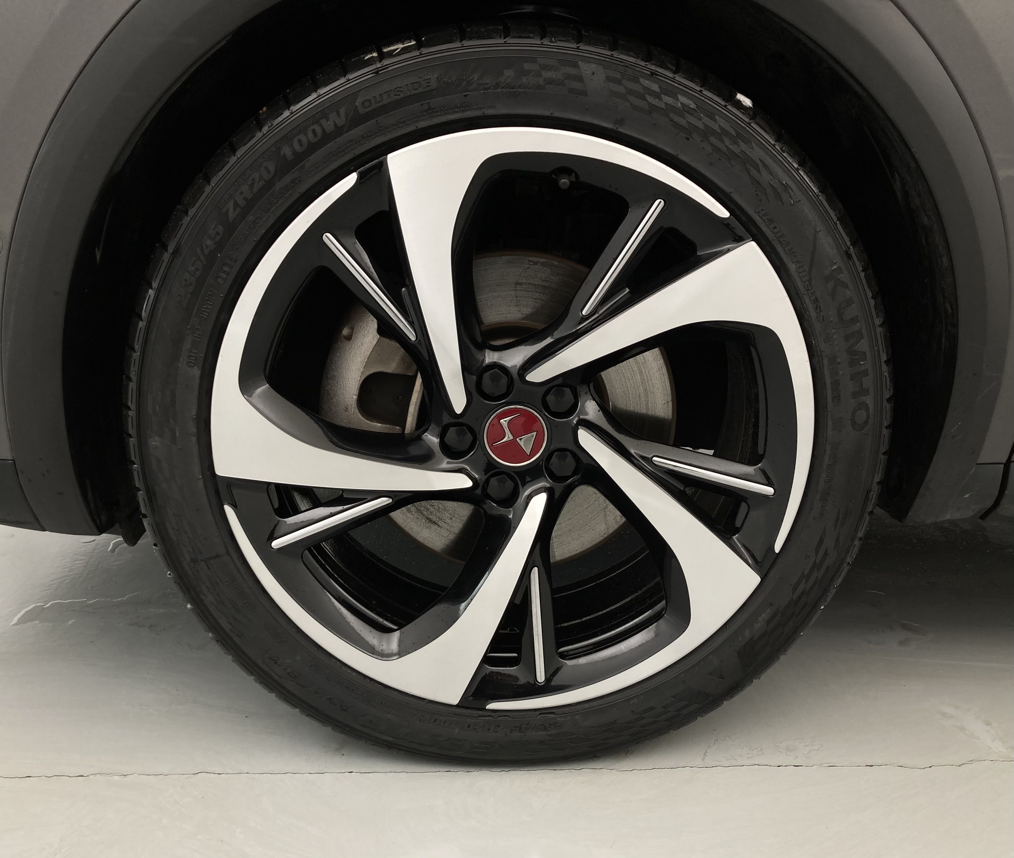 ds ds7 crossback performance line + E-TENSE 300 CA 2022 gris platino 27