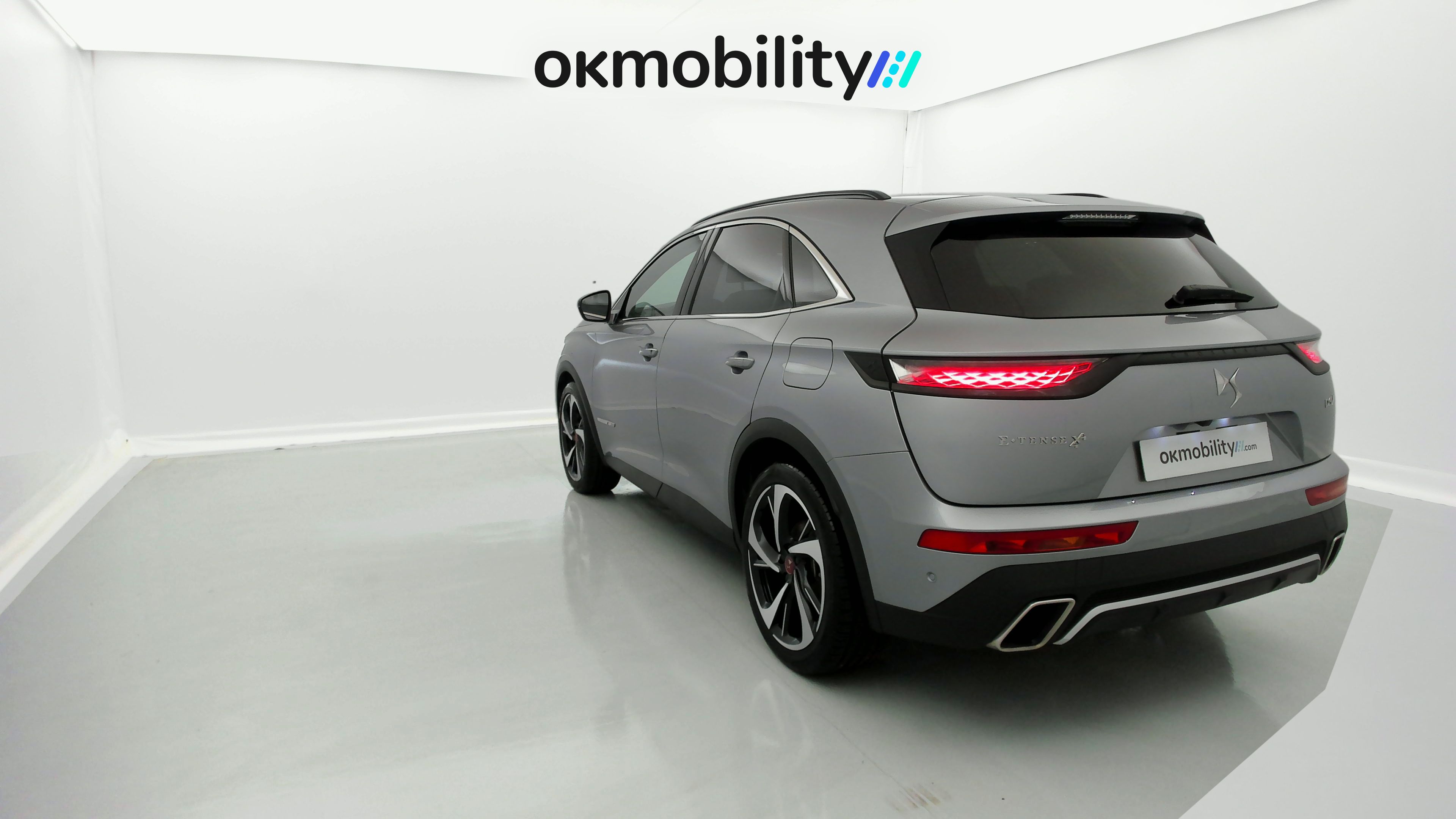 ds ds7 crossback performance line + E-TENSE 300 CA 2022 gris artense 11