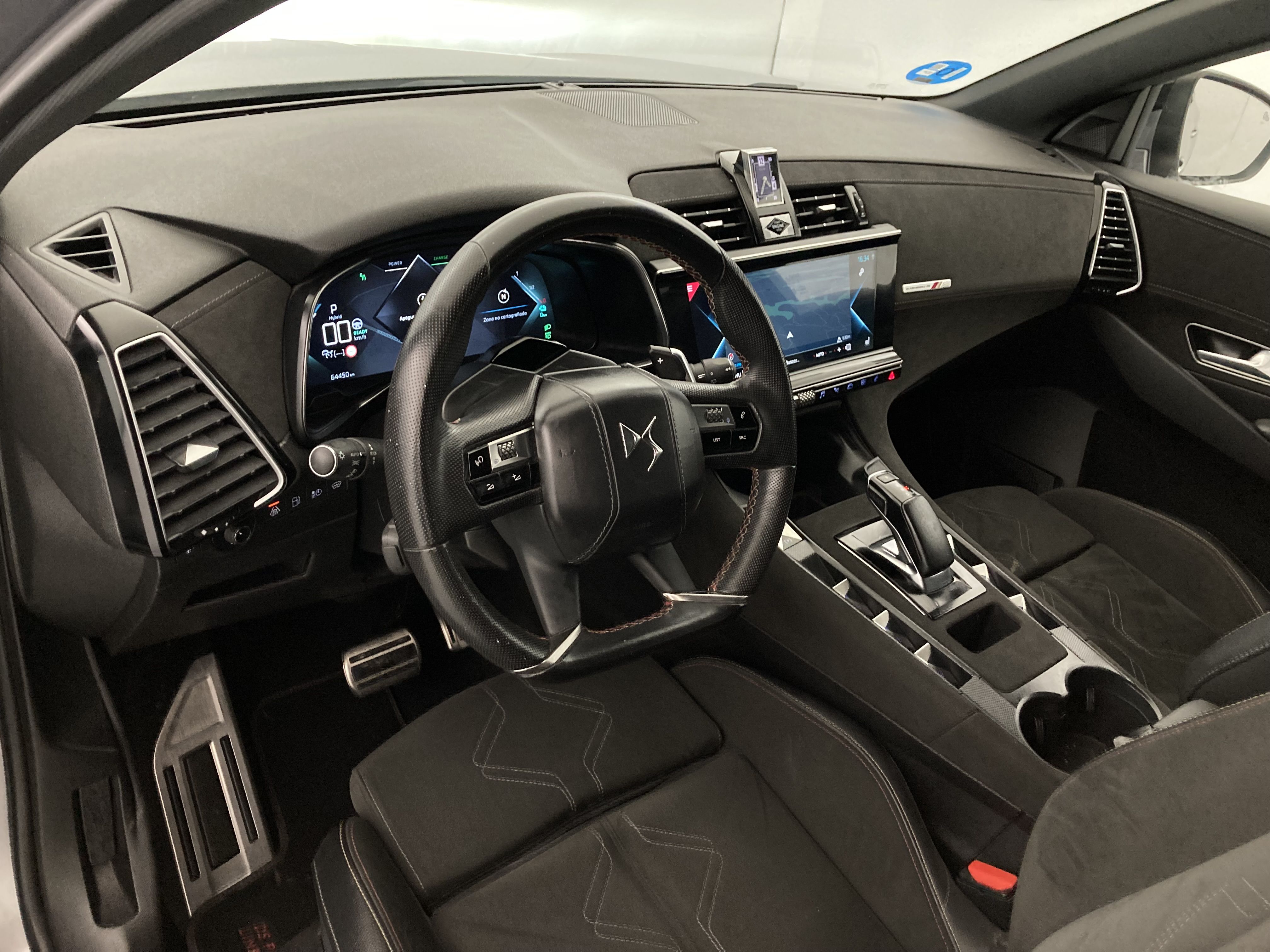 ds ds7 crossback performance line + E-TENSE 300 CA 2022 gris artense 22