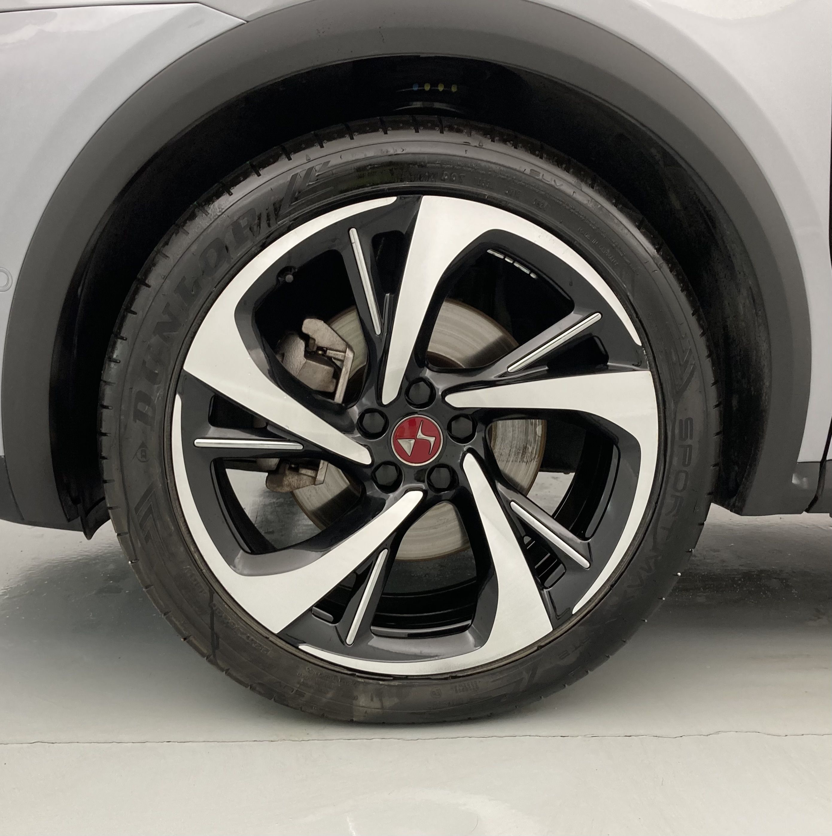 ds ds7 crossback performance line + E-TENSE 300 CA 2022 gris artense 30