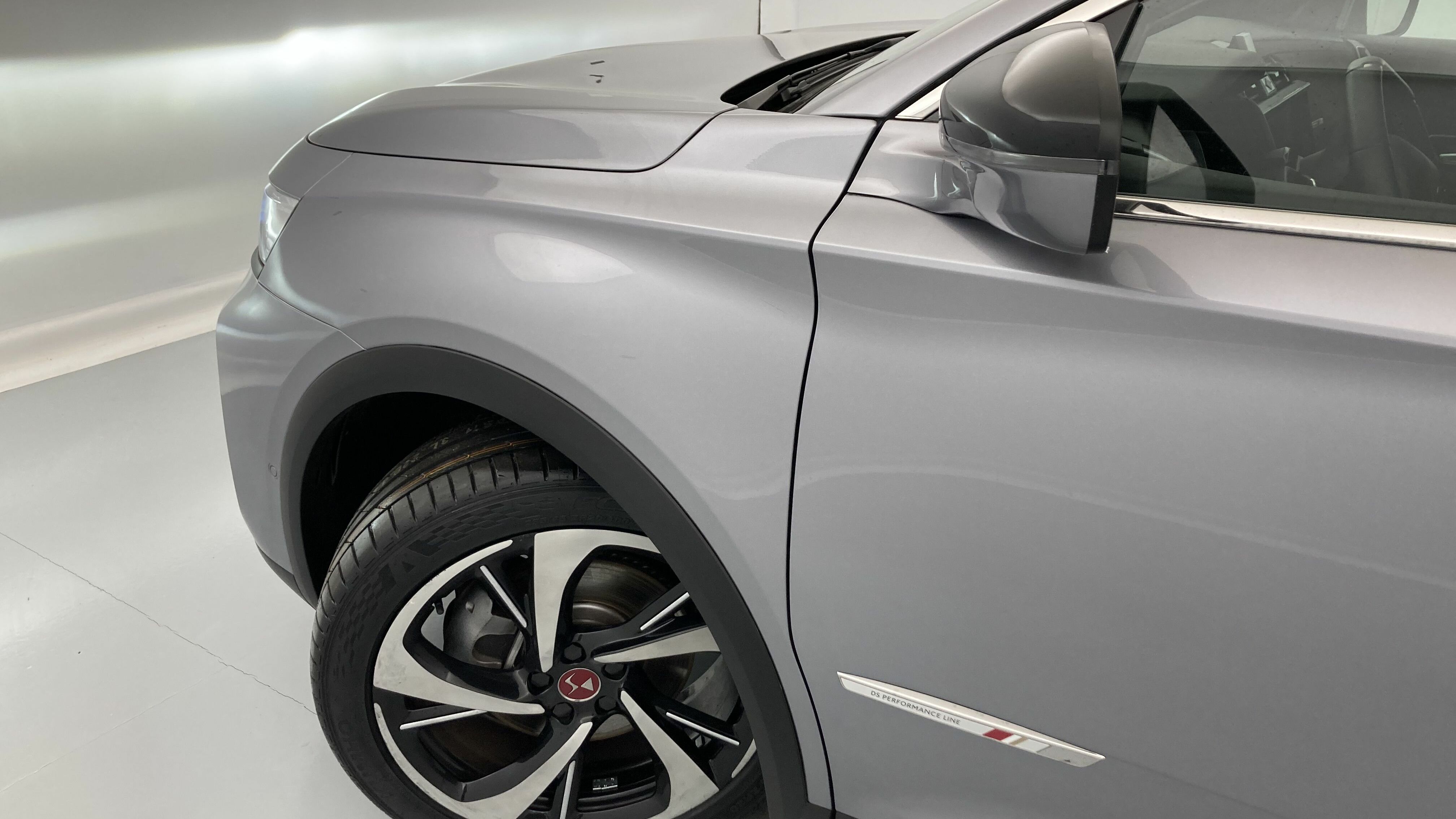 ds ds7 crossback performance line + E-TENSE 300 CA 2022 gris artense 21