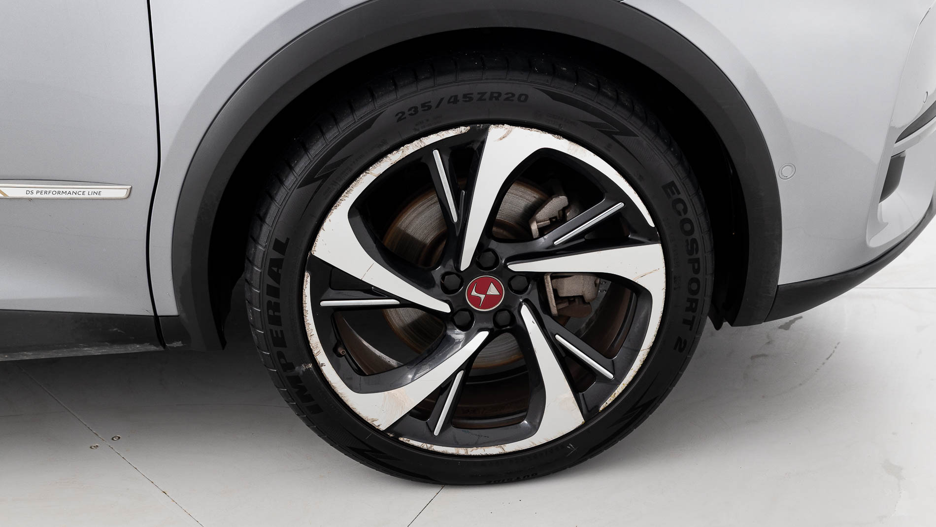 ds ds7 crossback performance line + E-TENSE 300 CA 2022 gris artense 27