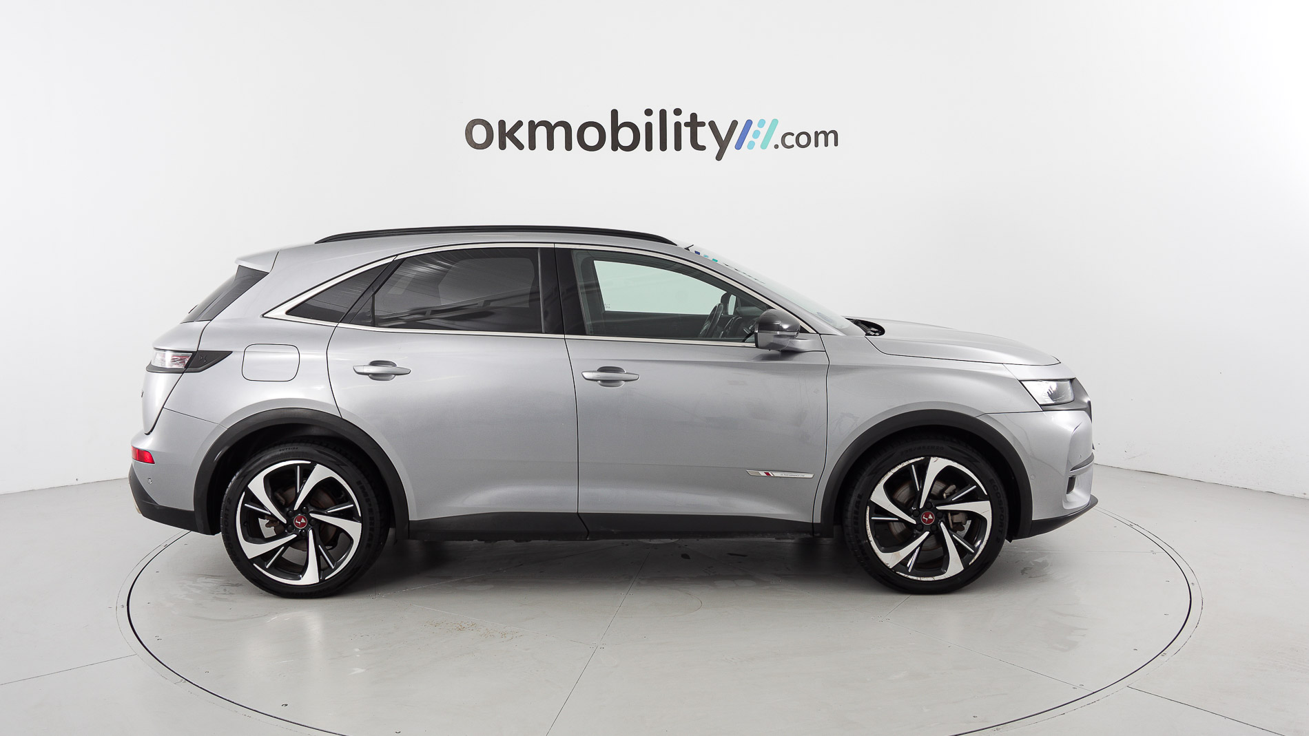 ds ds7 crossback performance line + E-TENSE 300 CA 2022 gris artense 2