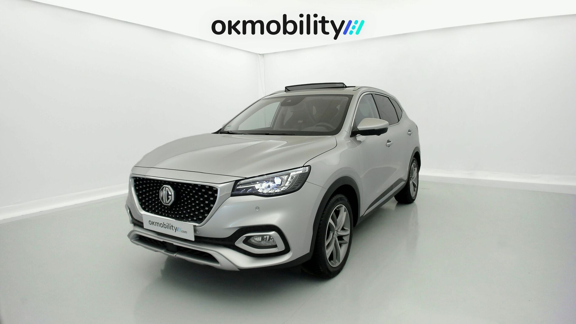 mg hs luxury 1.5 T-GDI 162 AT 2023 medal silver - ssa 1