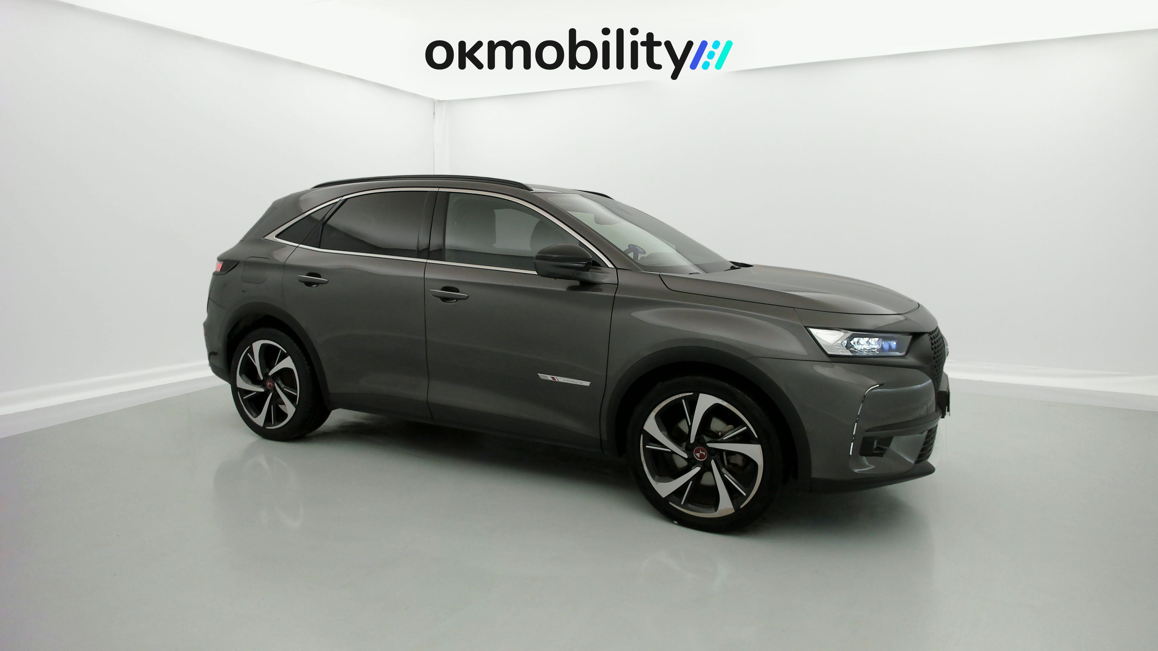 ds ds7 crossback performance line + E-TENSE 300 CA 2022 gris platino 4