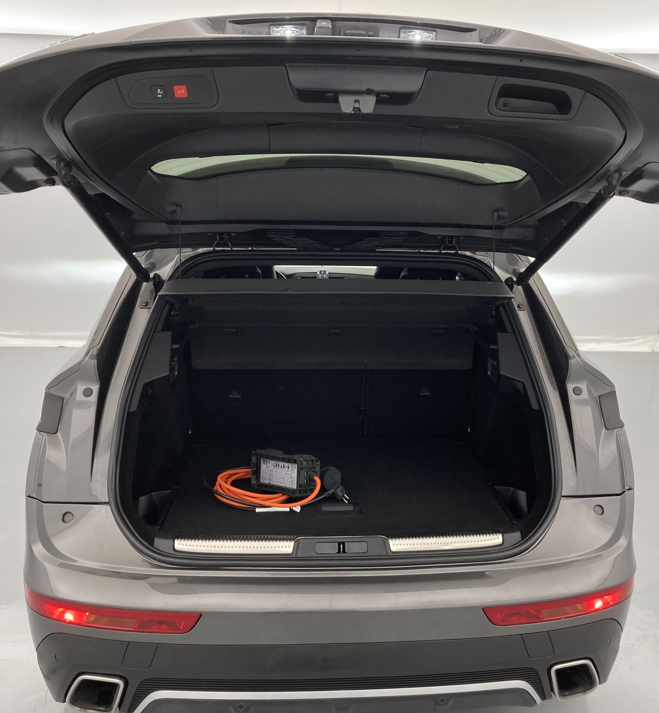 ds ds7 crossback performance line + E-TENSE 300 CA 2022 gris platino 24