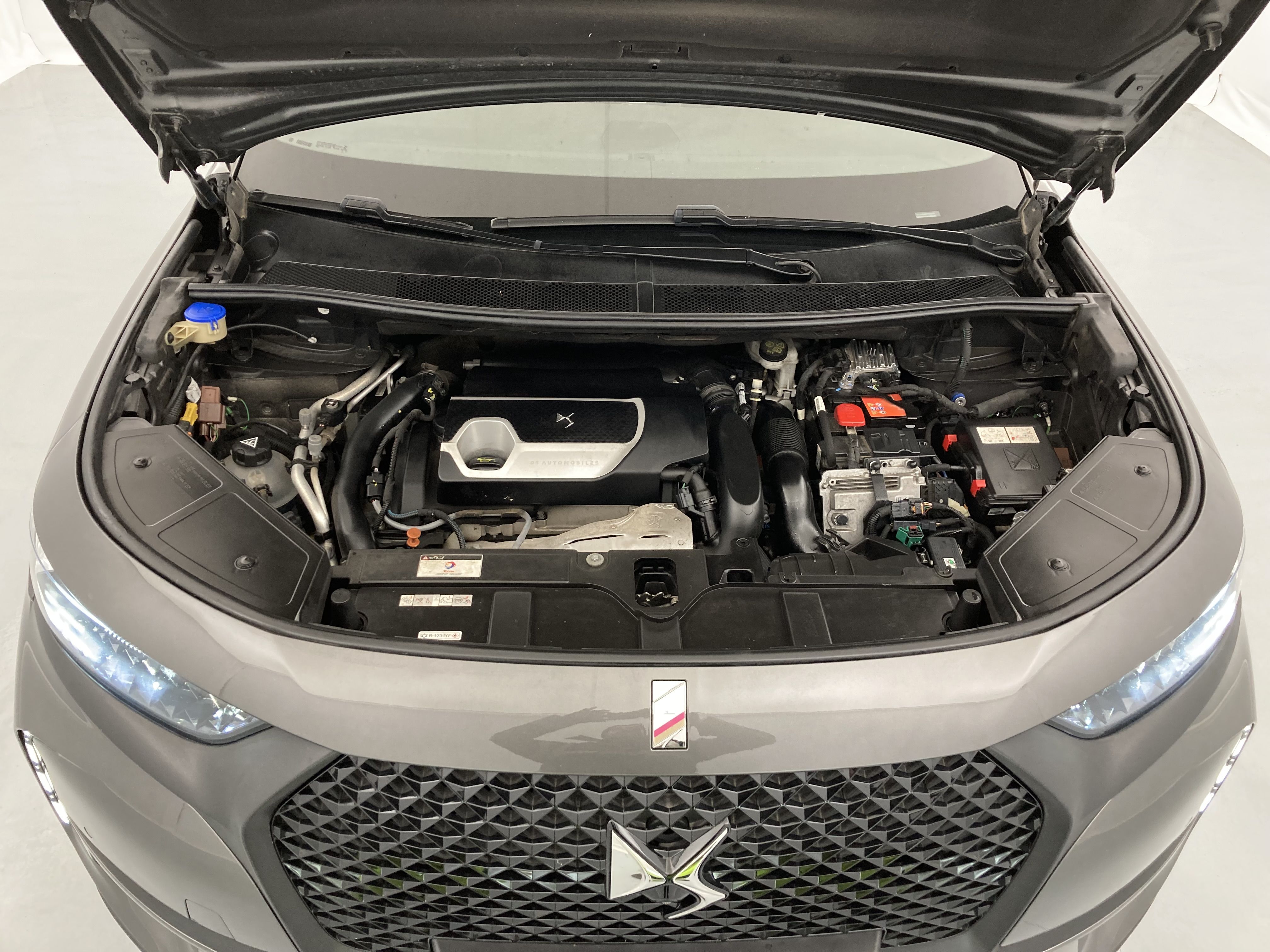 ds ds7 crossback performance line + E-TENSE 300 CA 2022 gris platino 25