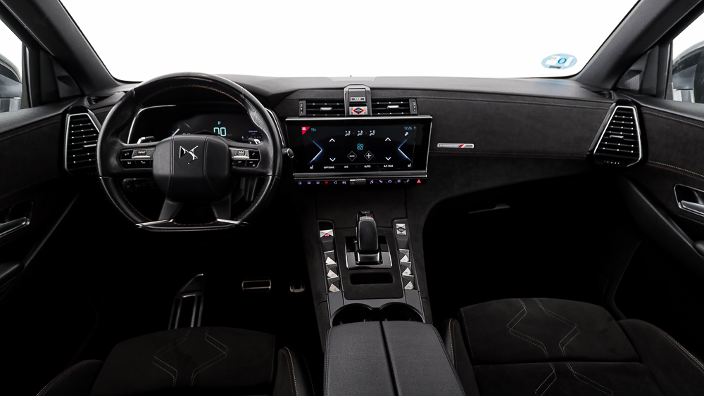 ds ds7 crossback performance line + E-TENSE 300 CA 2022 gris artense 18