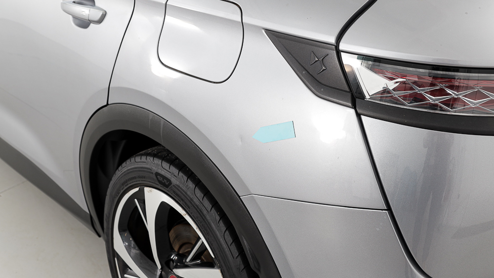 ds ds7 crossback performance line + E-TENSE 300 CA 2022 gris artense 40
