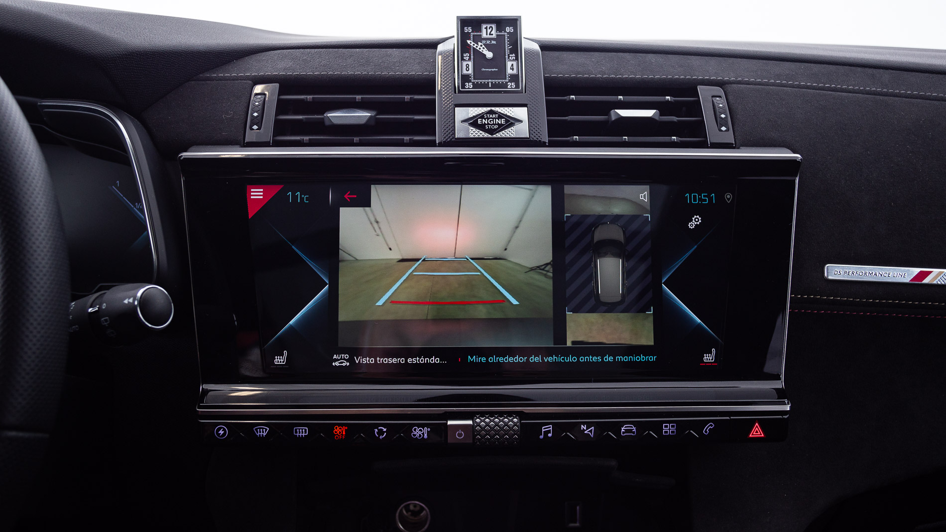 ds ds7 crossback performance line + E-TENSE 300 CA 2022 gris artense 19