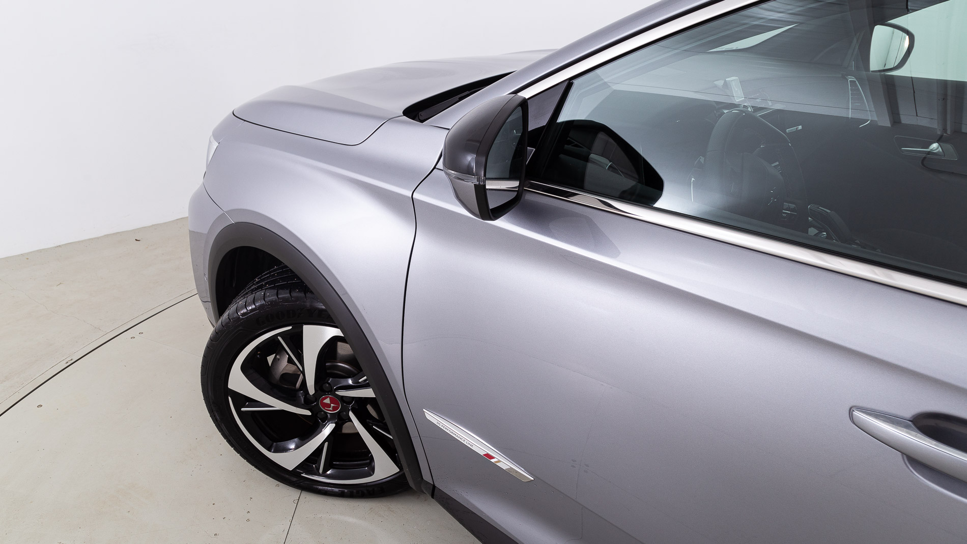 ds ds7 crossback performance line + E-TENSE 300 CA 2022 gris artense 25