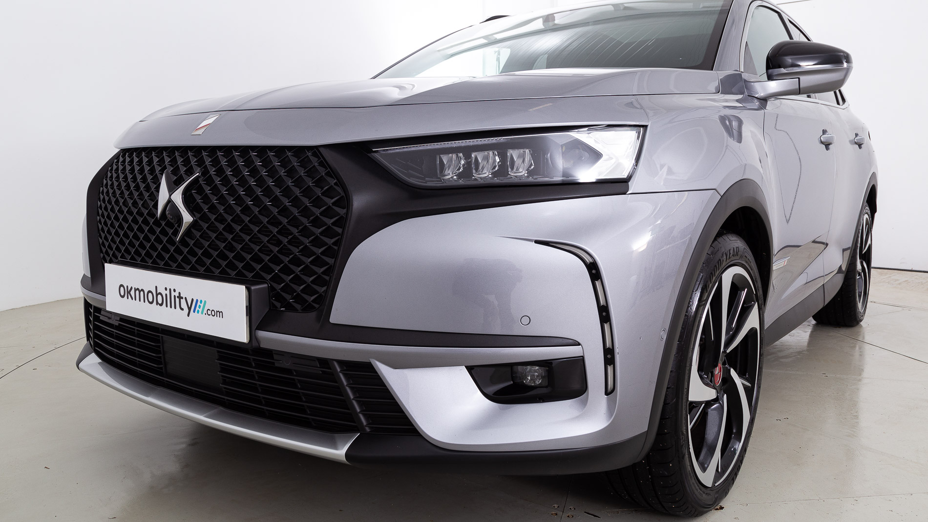 ds ds7 crossback performance line + E-TENSE 300 CA 2022 gris artense 27