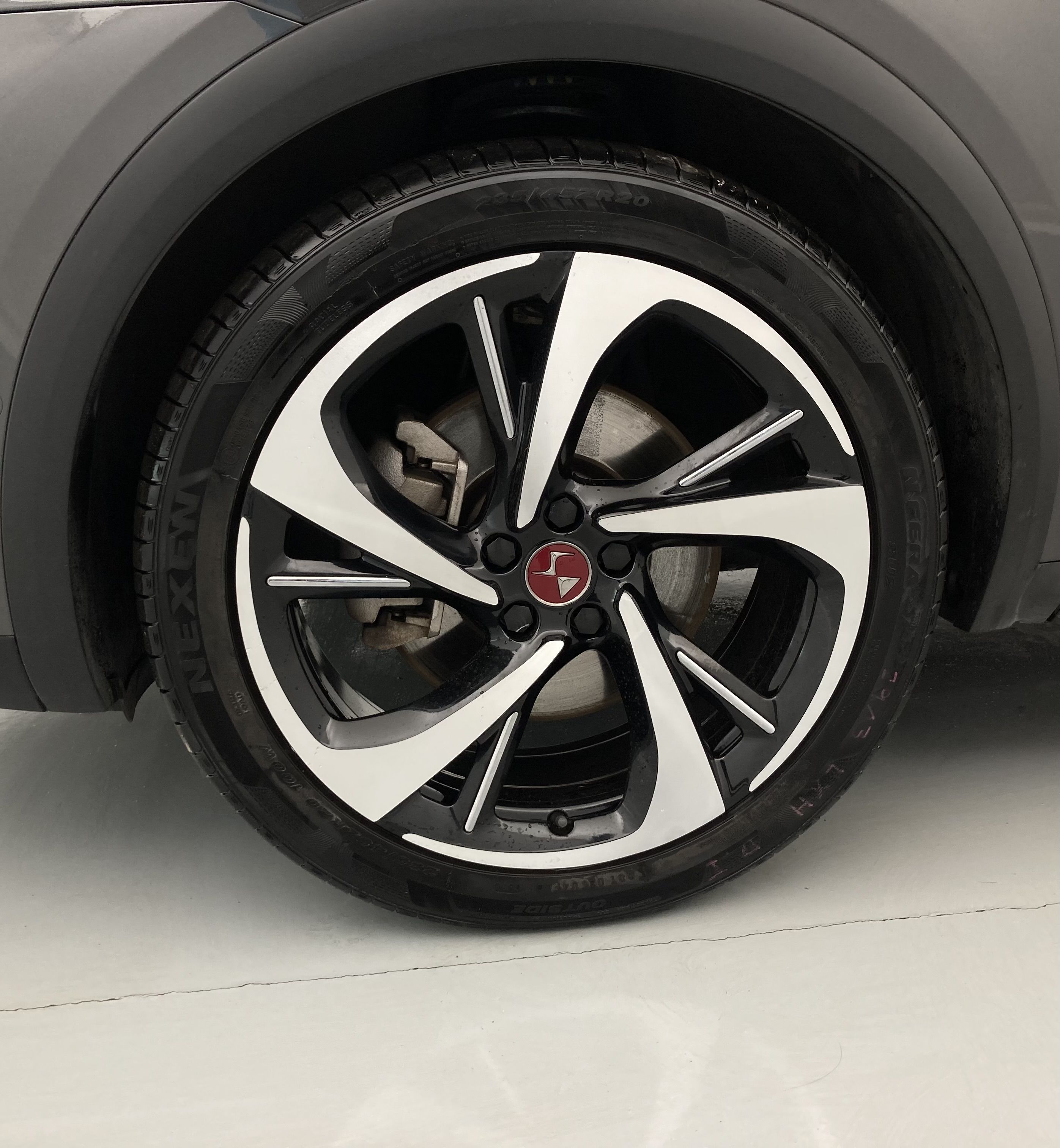 ds ds7 crossback performance line + E-TENSE 300 CA 2022 gris platino 24