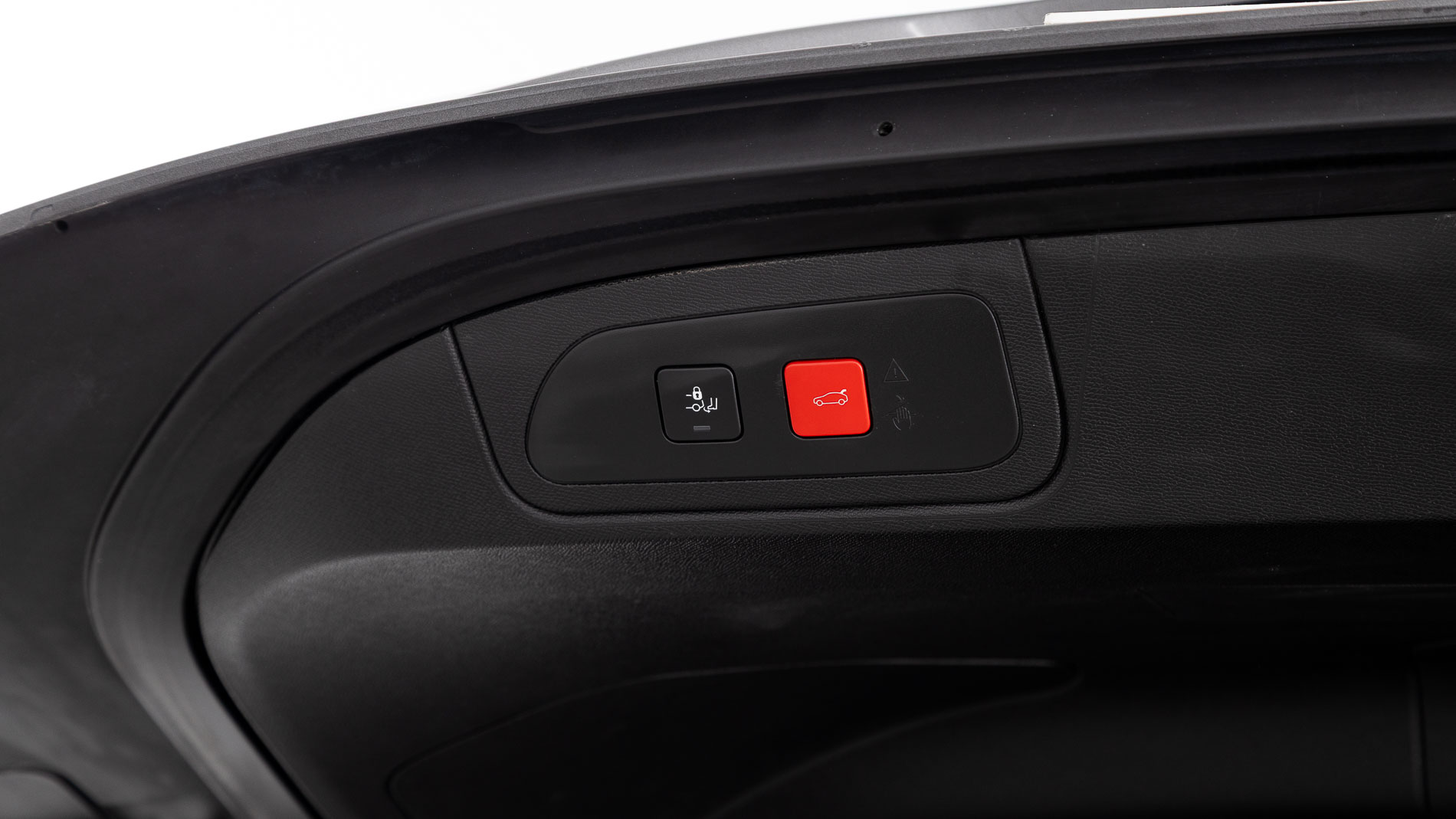 ds ds7 crossback performance line + E-TENSE 300 CA 2022 gris platino 31