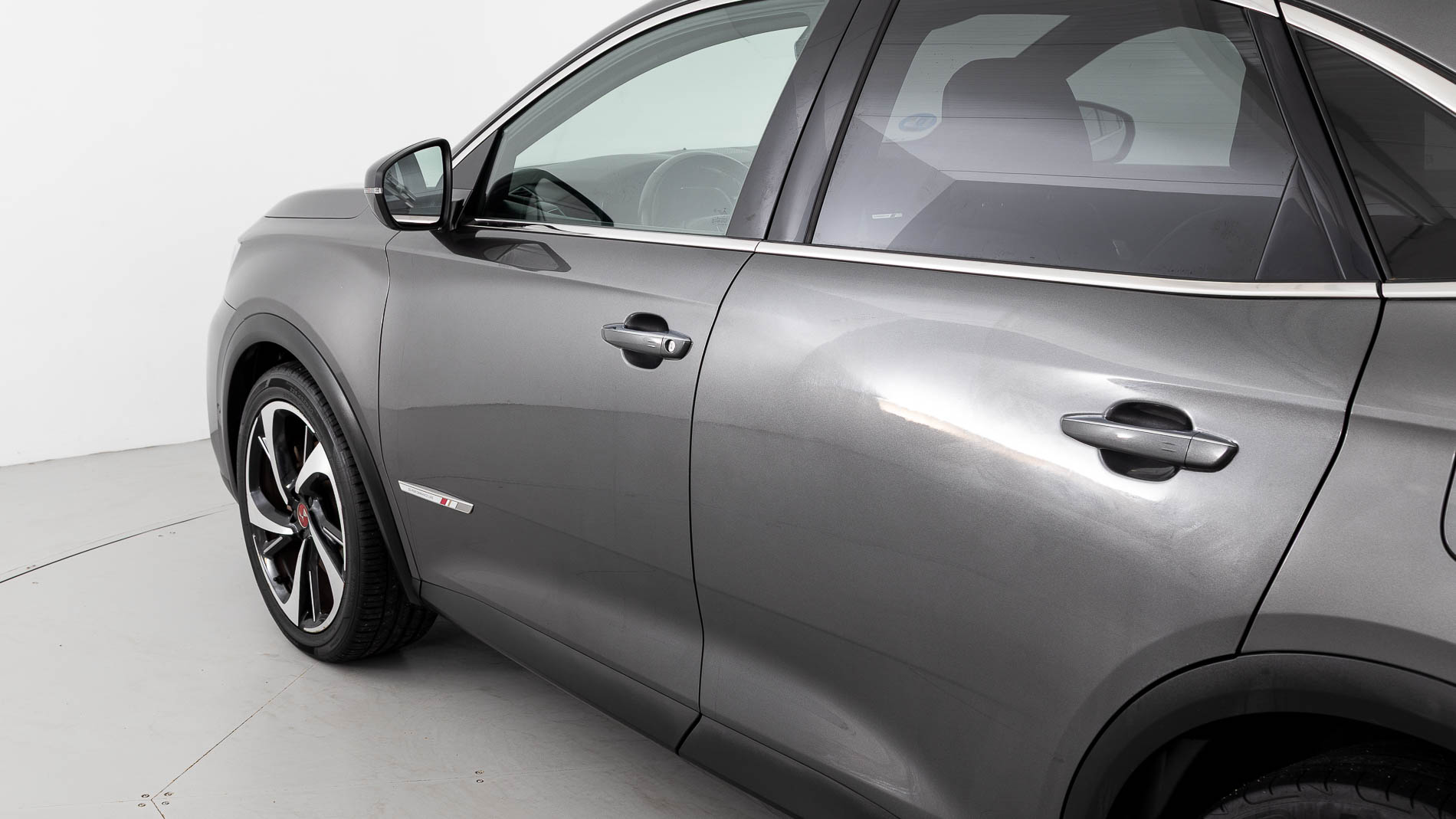 ds ds7 crossback performance line + E-TENSE 300 CA 2022 gris platino 35