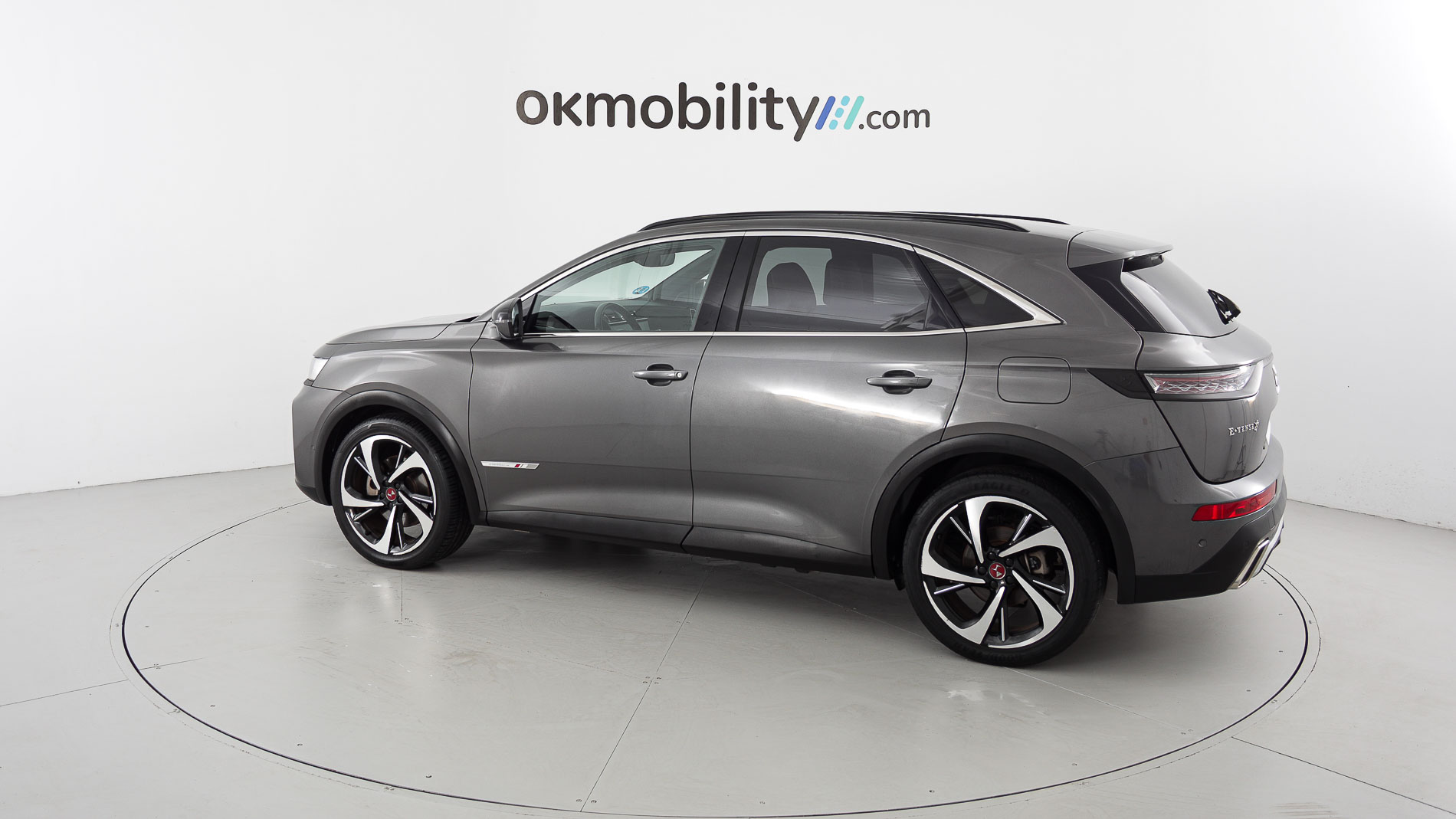 ds ds7 crossback performance line + E-TENSE 300 CA 2022 gris platino 8