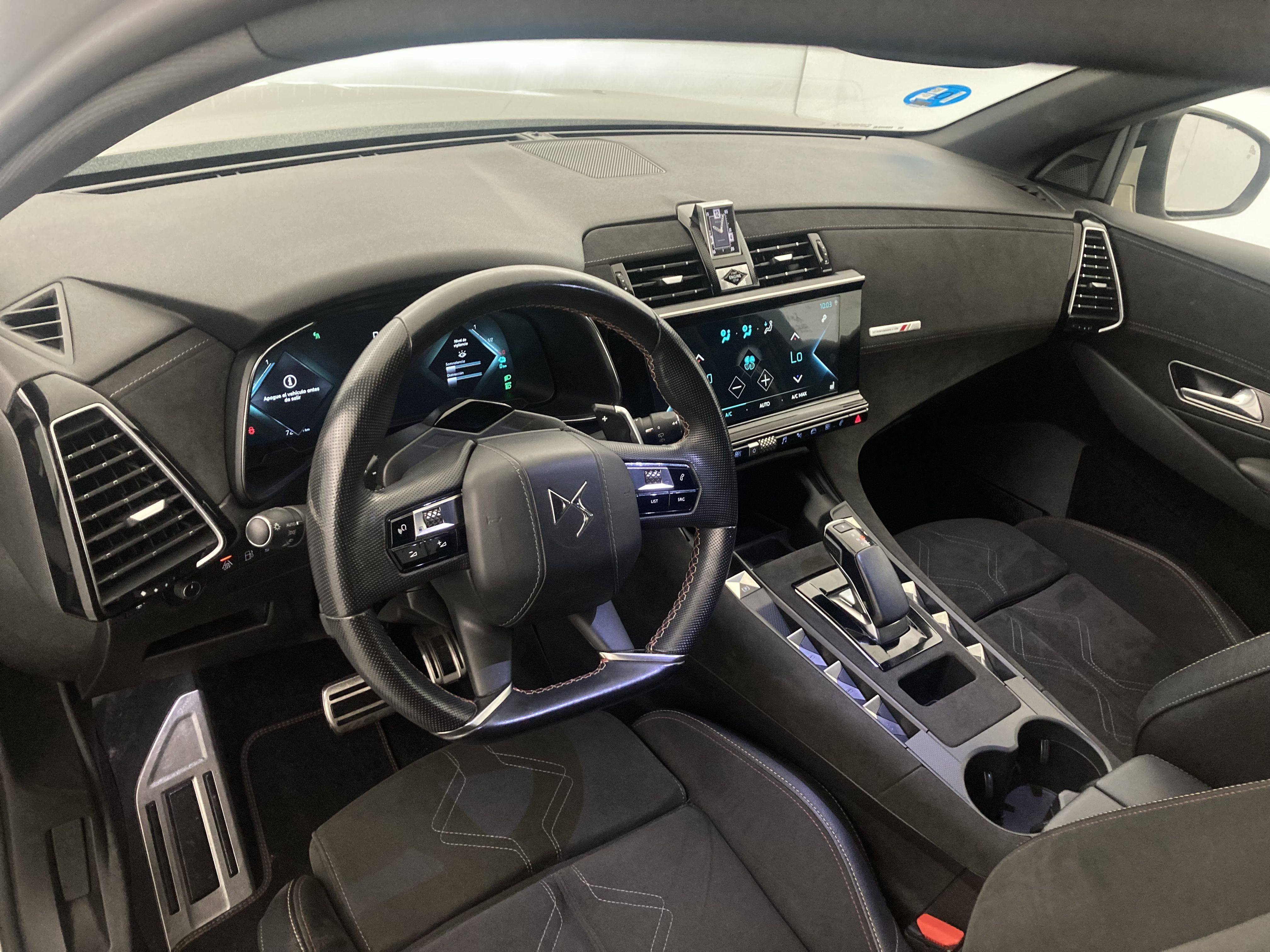 ds ds7 crossback performance line + E-TENSE 300 CA 2022 crystal pearl 15