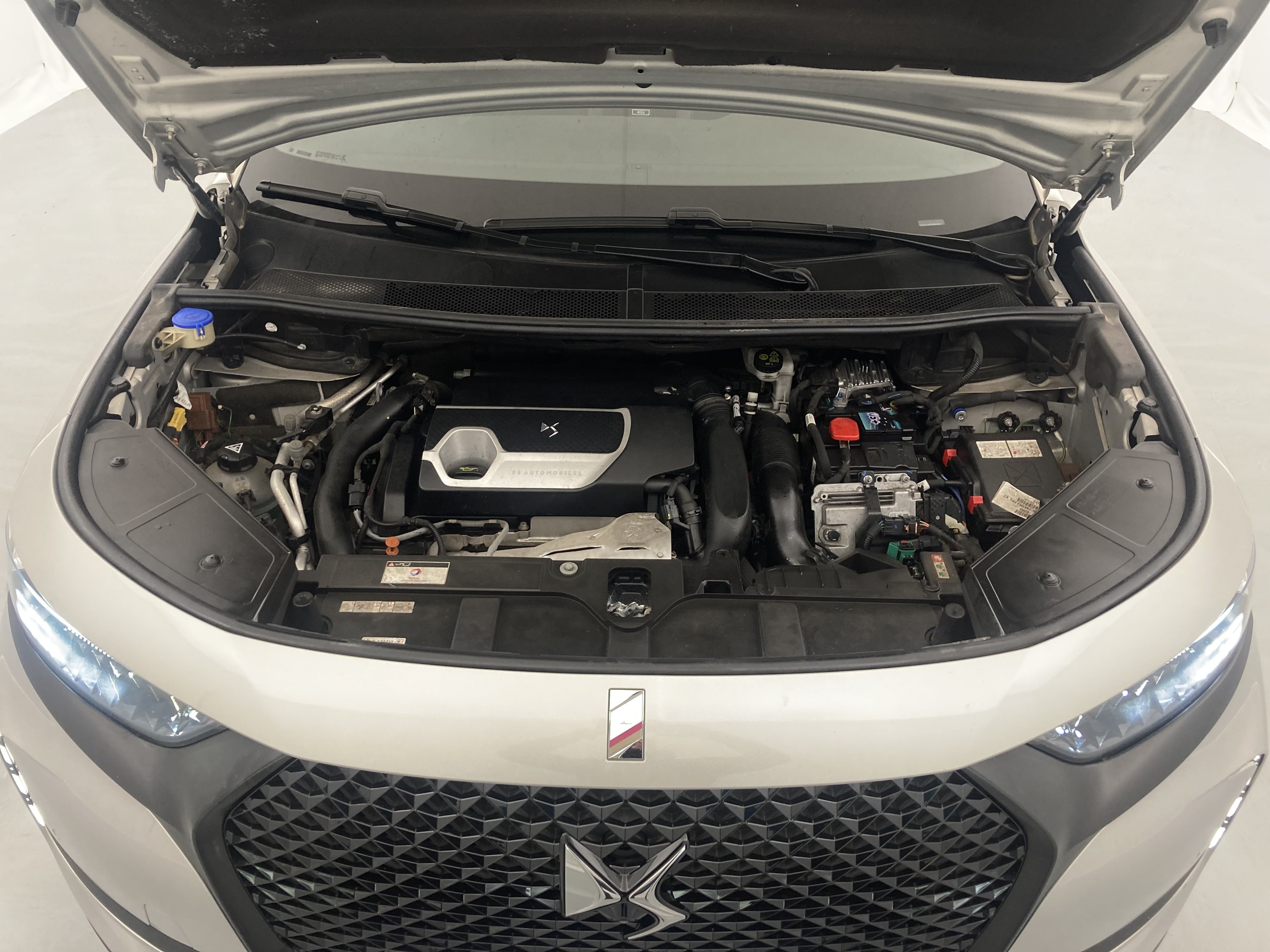 ds ds7 crossback performance line + E-TENSE 300 CA 2022 crystal pearl 20