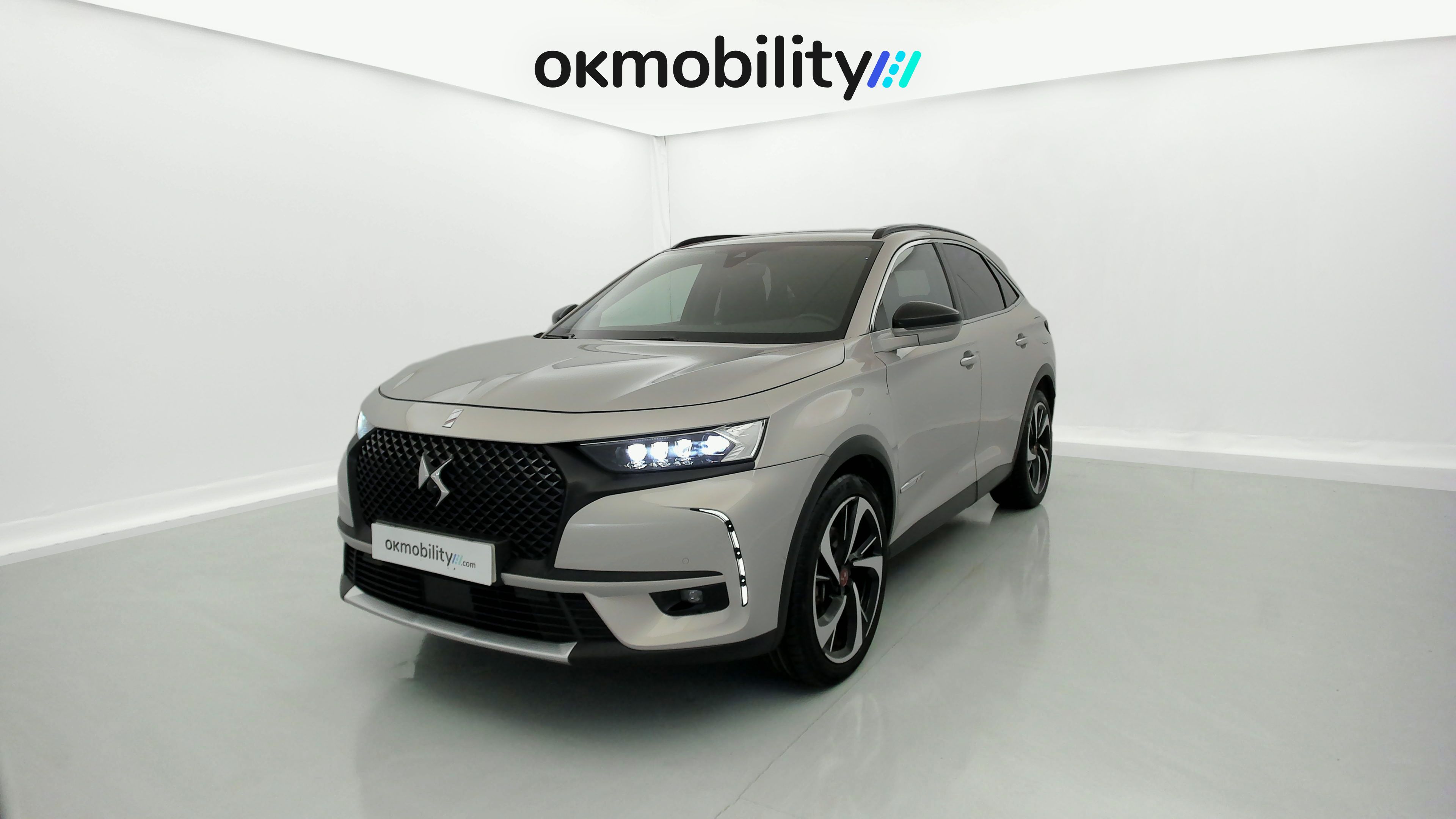 ds ds7 crossback performance line + E-TENSE 300 CA 2022 crystal pearl 1