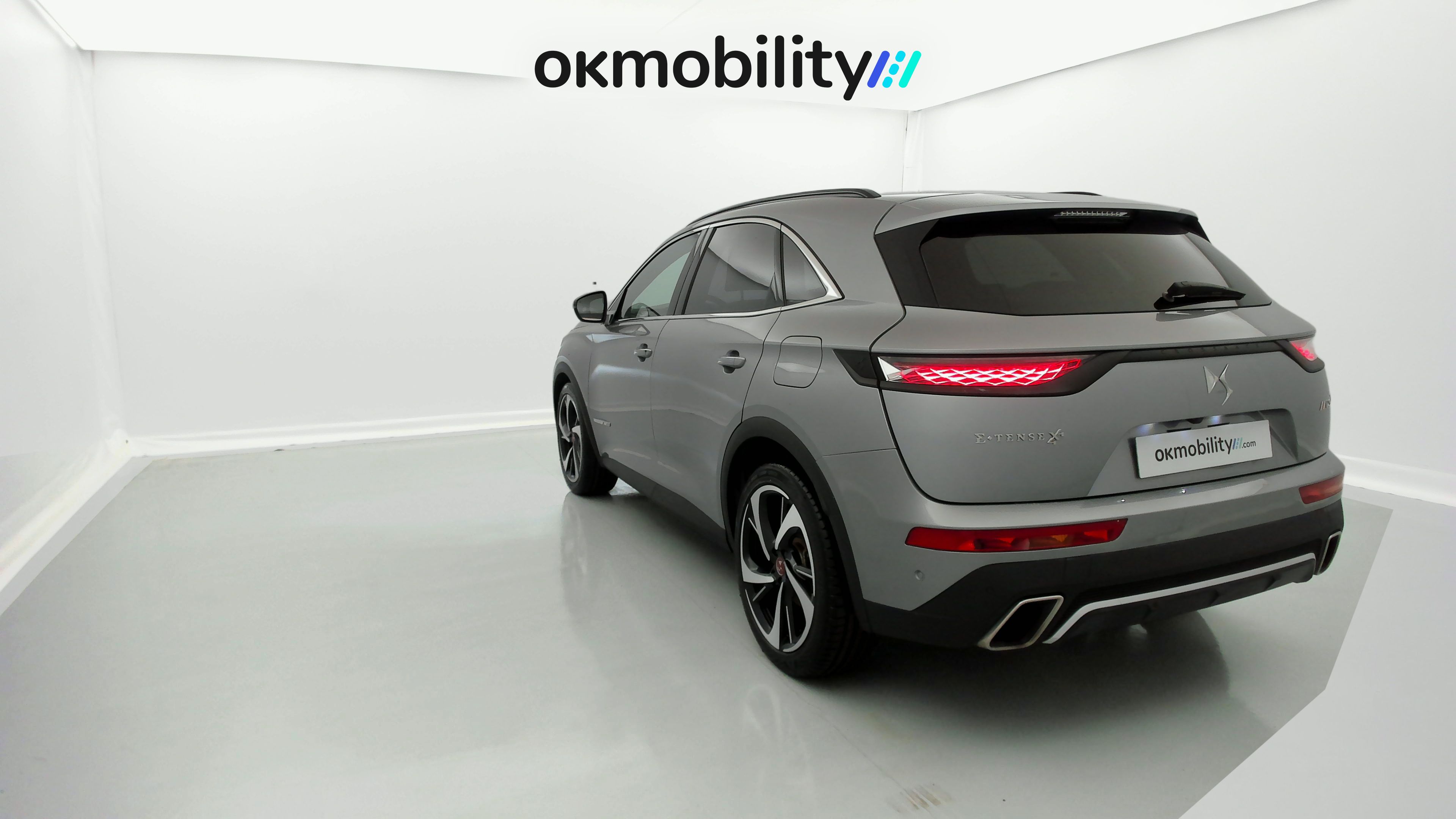 ds ds7 crossback performance line + E-TENSE 300 CA 2022 gris artense 8