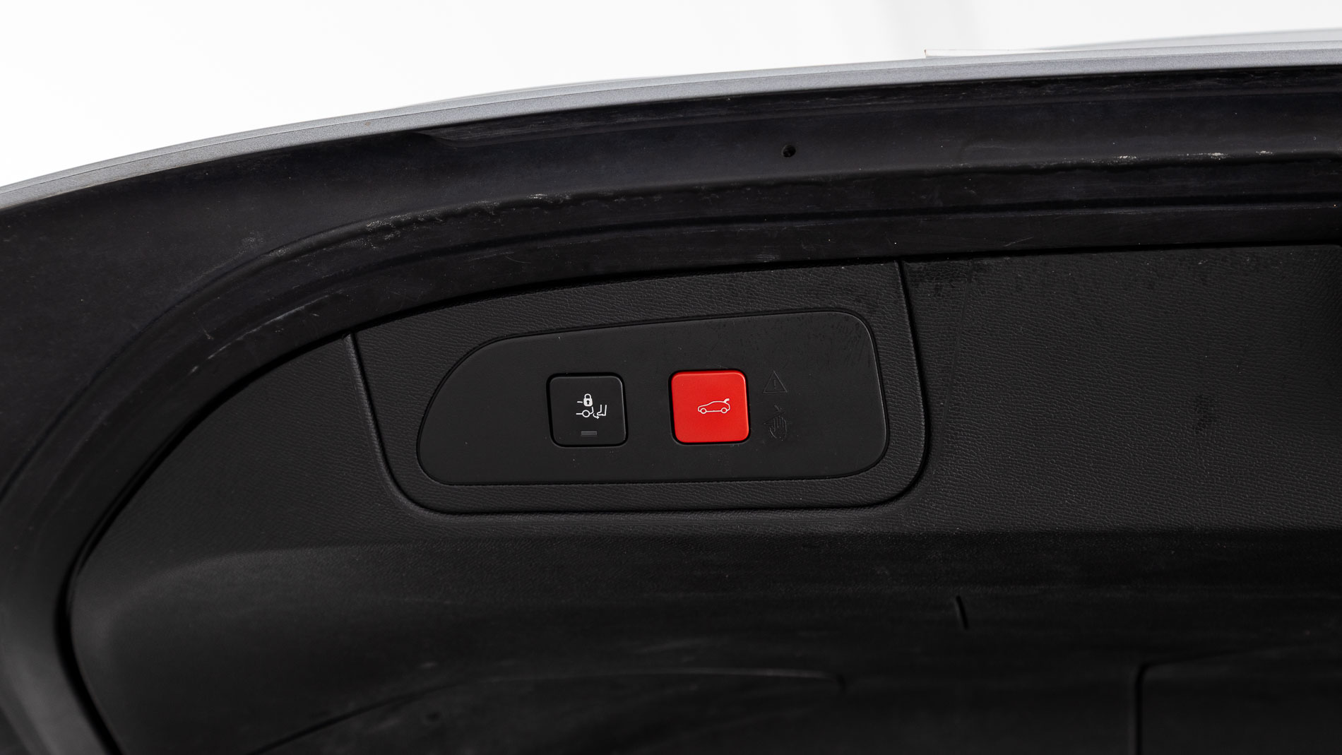 ds ds7 crossback performance line + E-TENSE 300 CA 2022 gris artense 32