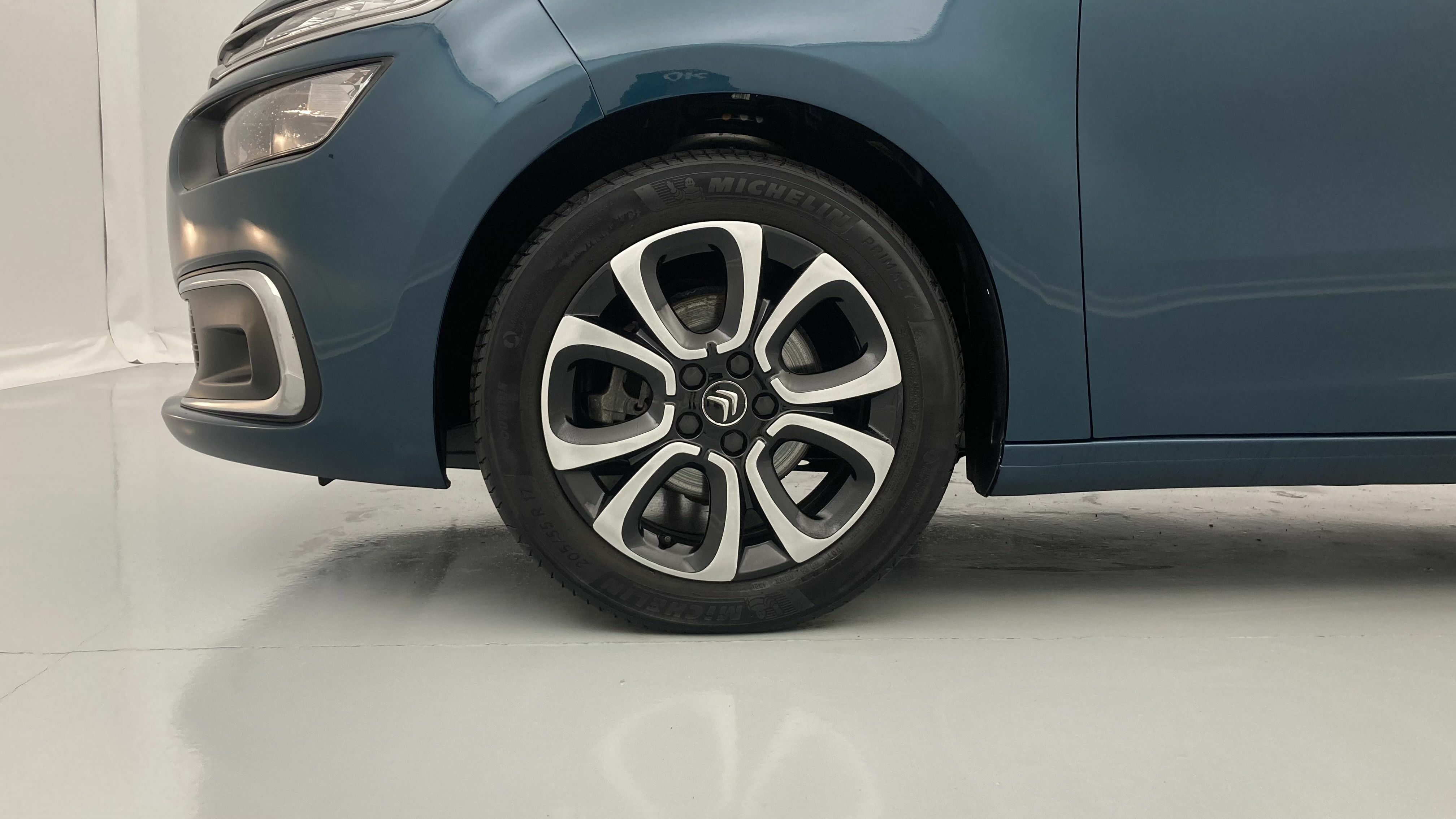citroen c4 grand spacetourer c series 1.2 PURETECH 130 EAT 2022 bleu 23