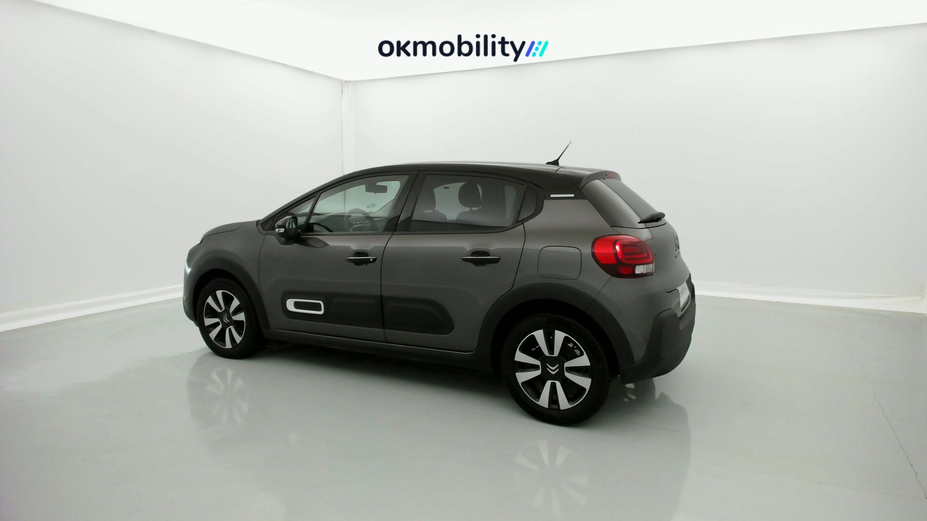 citroen c3 shine 1.2 PURETECH 110 EAT 2022 gris platino/negro 4