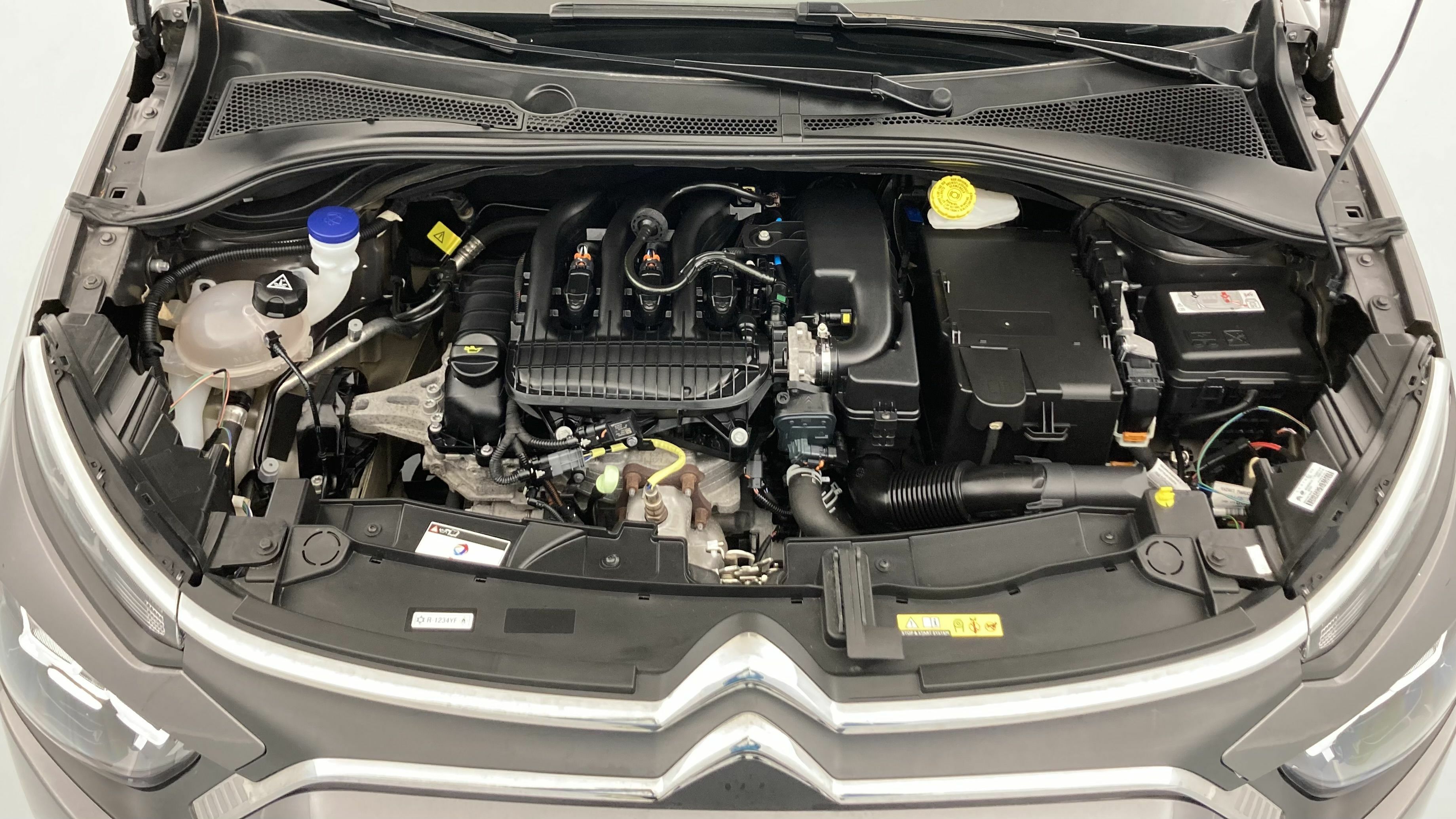 citroen c3 shine 1.2 PURETECH 110 EAT 2022 gris platino/negro 19