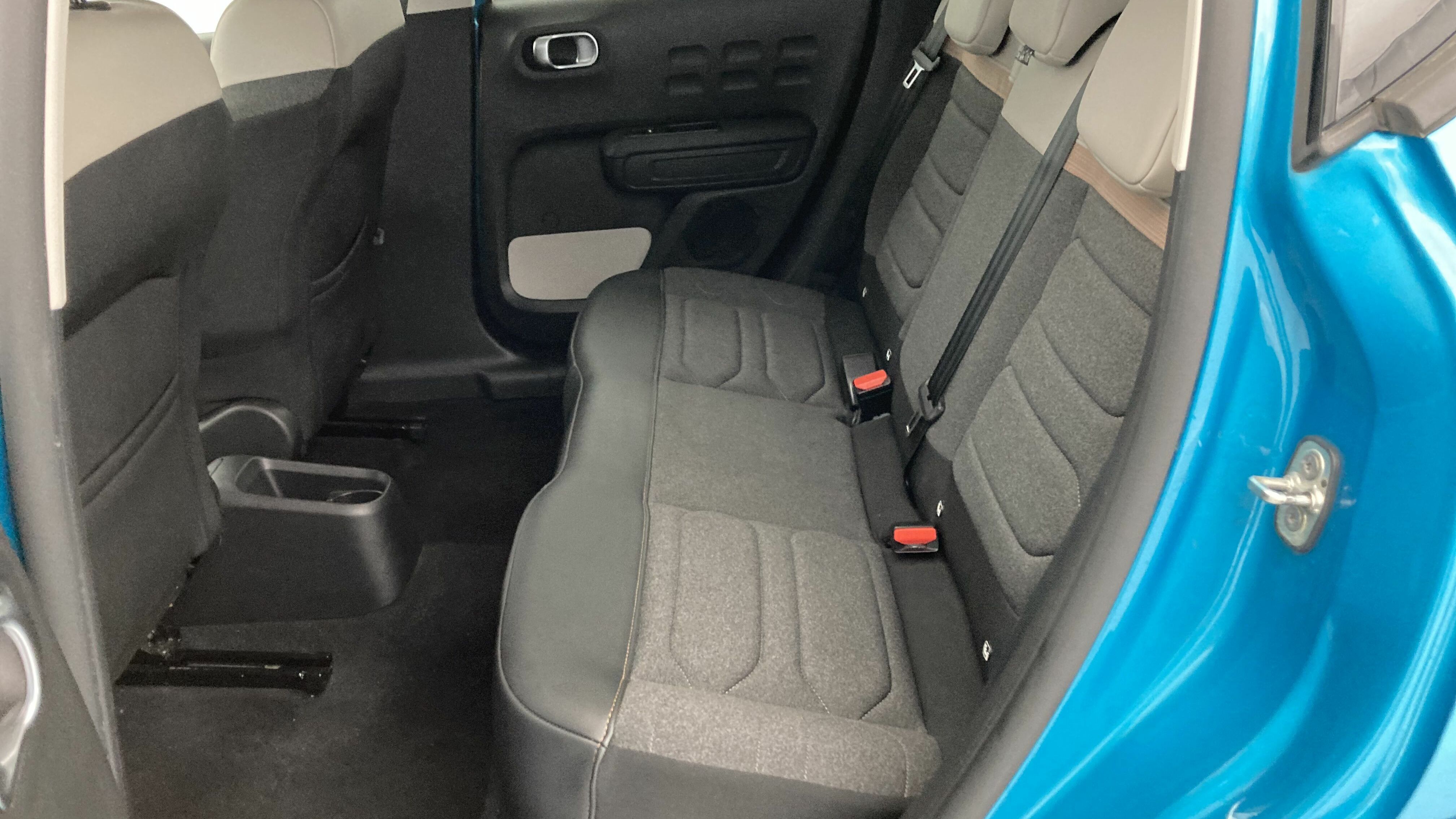 citroen c3 shine 1.2 PURETECH 110 EAT 2022 azul spring/negro 21