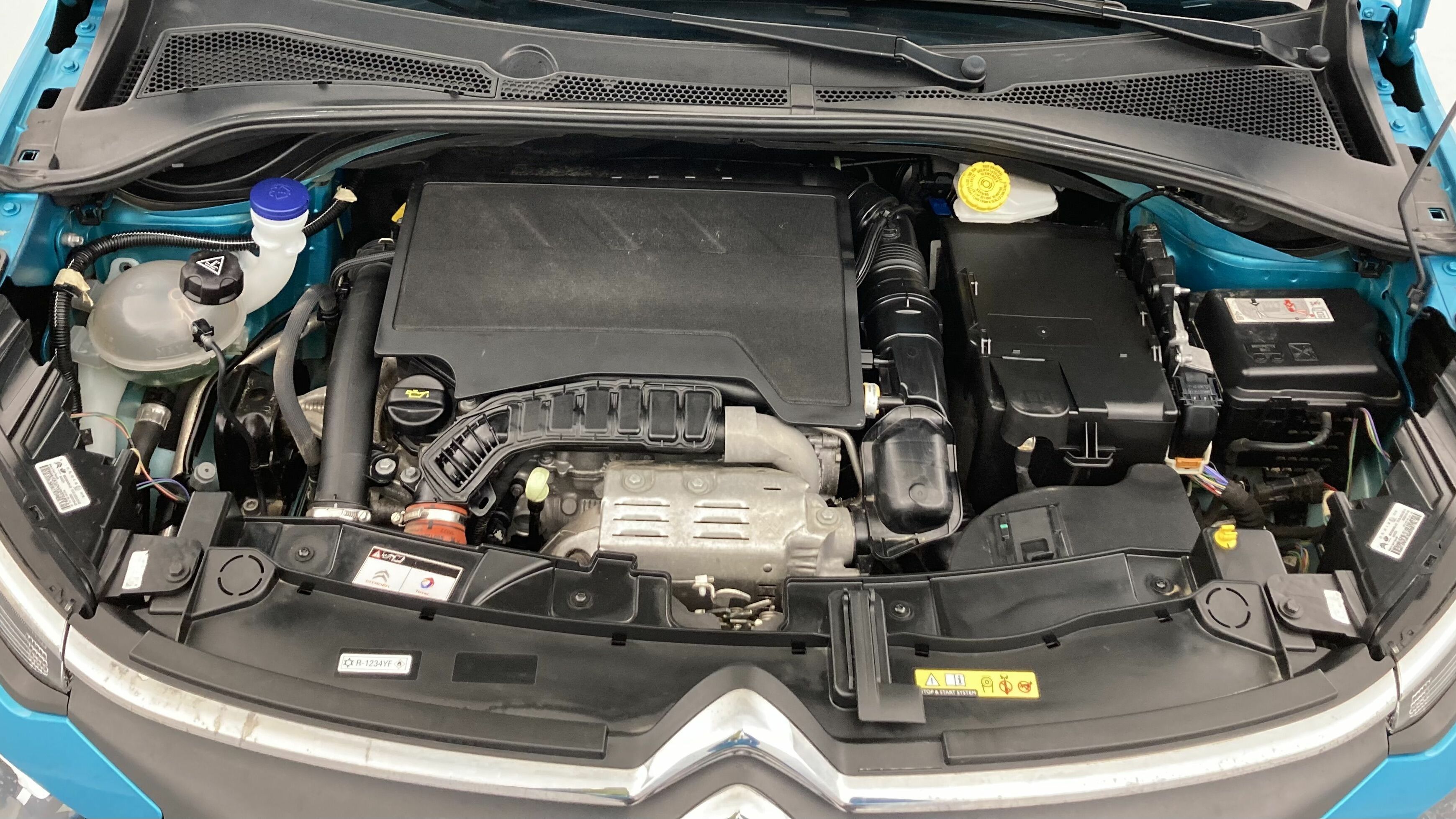 citroen c3 shine 1.2 PURETECH 110 EAT 2022 azul spring/negro 25