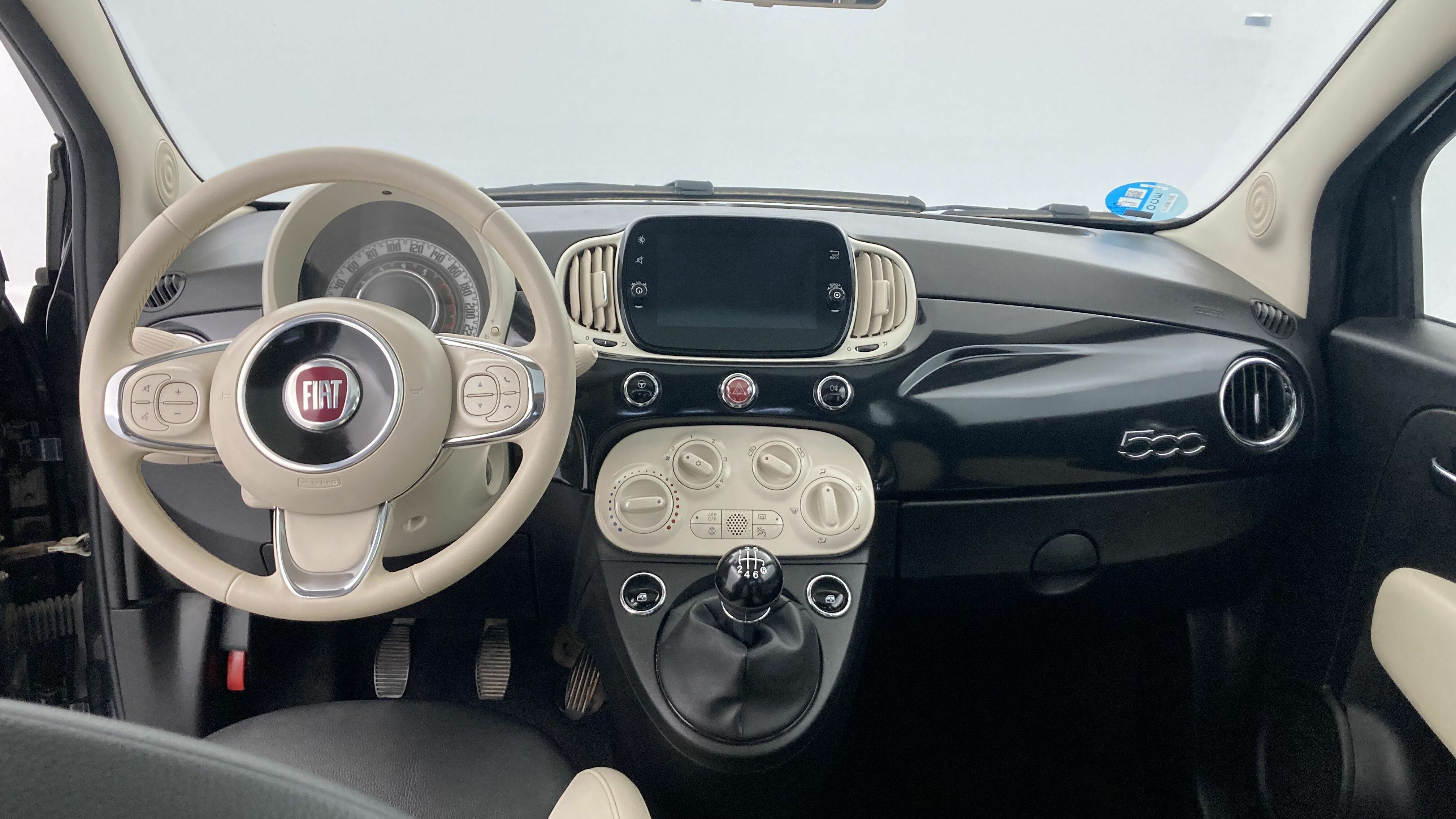 fiat 500 dolcevita 1.0 HYBRID 70 MHEV 2022 vesuvio schwarz metallic 12