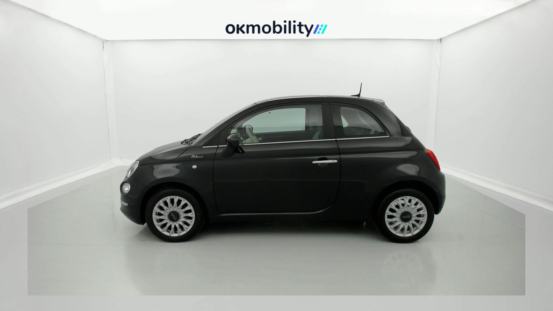fiat 500 dolcevita 1.0 HYBRID 70 MHEV 2022 vesuvio schwarz metallic 3